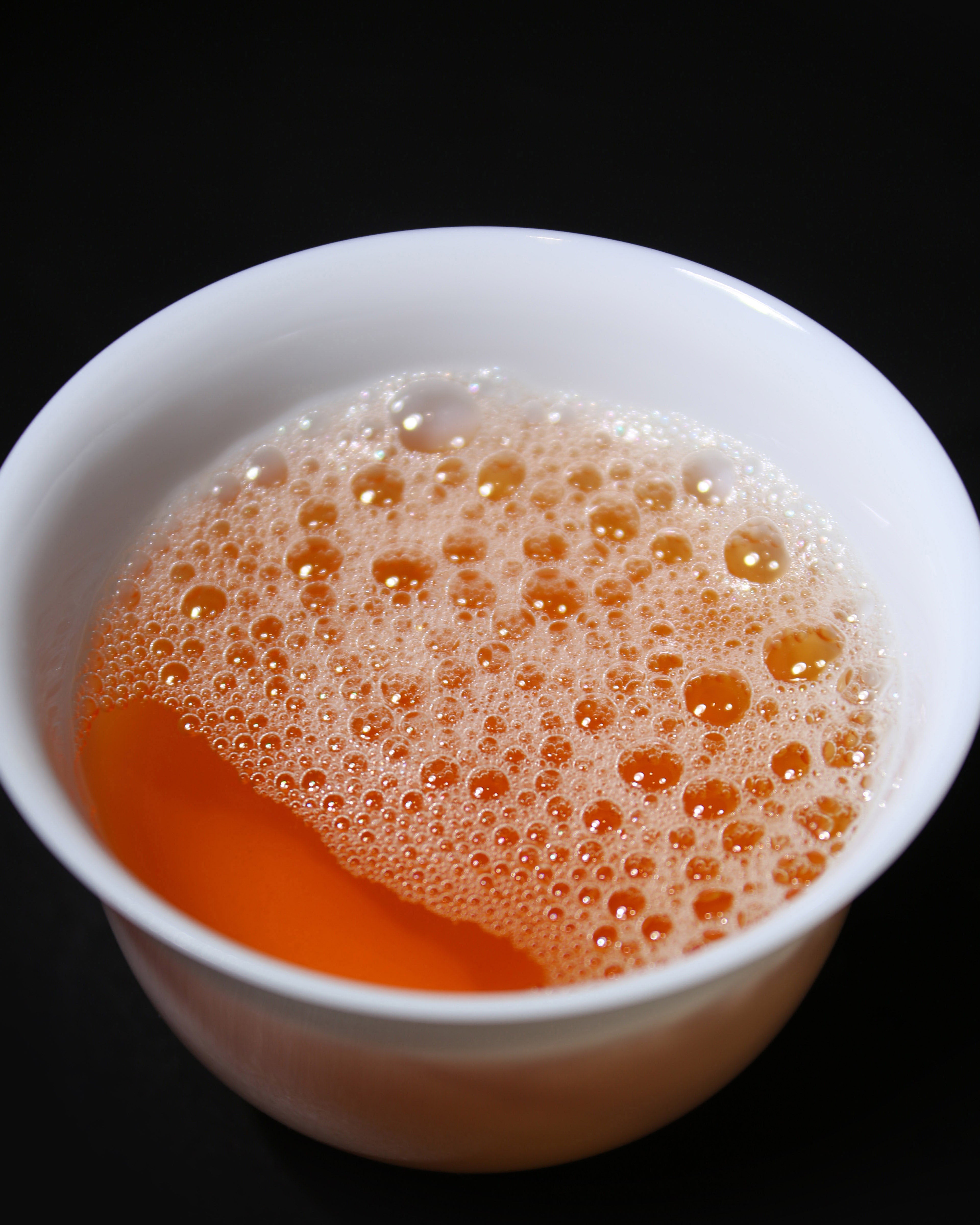 Age-Defying AromaPrimeTea Crown Fragrance Red