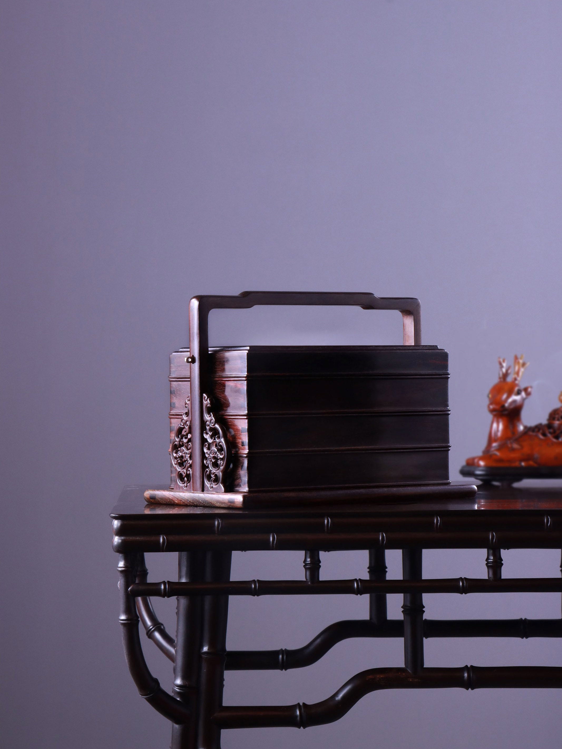 Grandeur Three-Layer Carrying Box