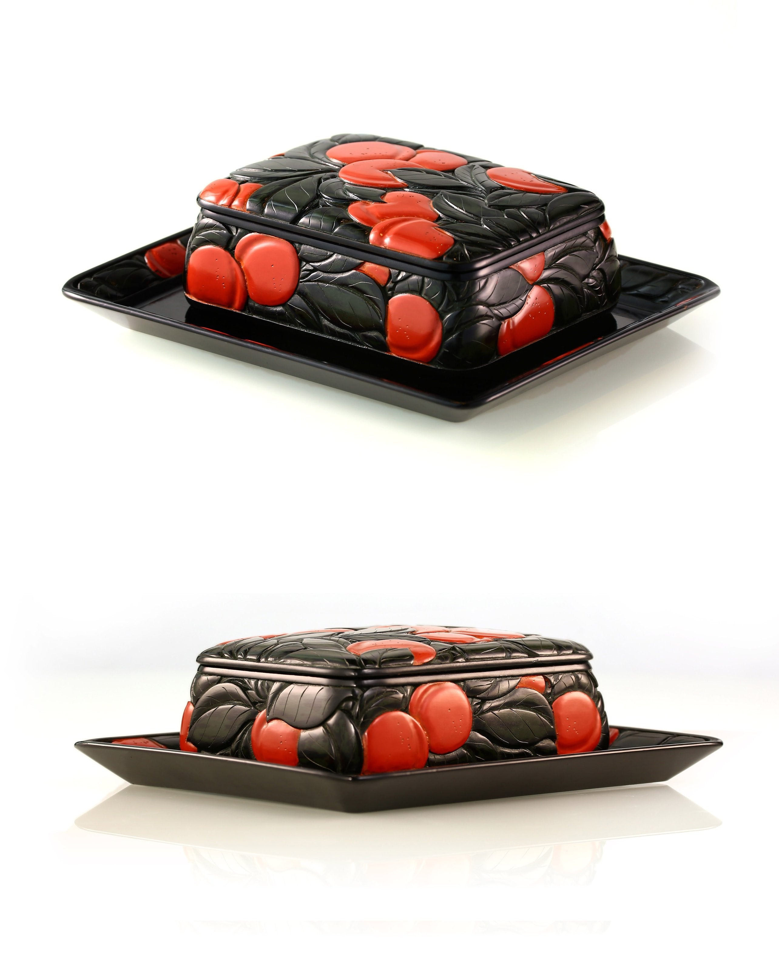 Japanese Living National Treasure Ono Tameaki's Lacquer Box