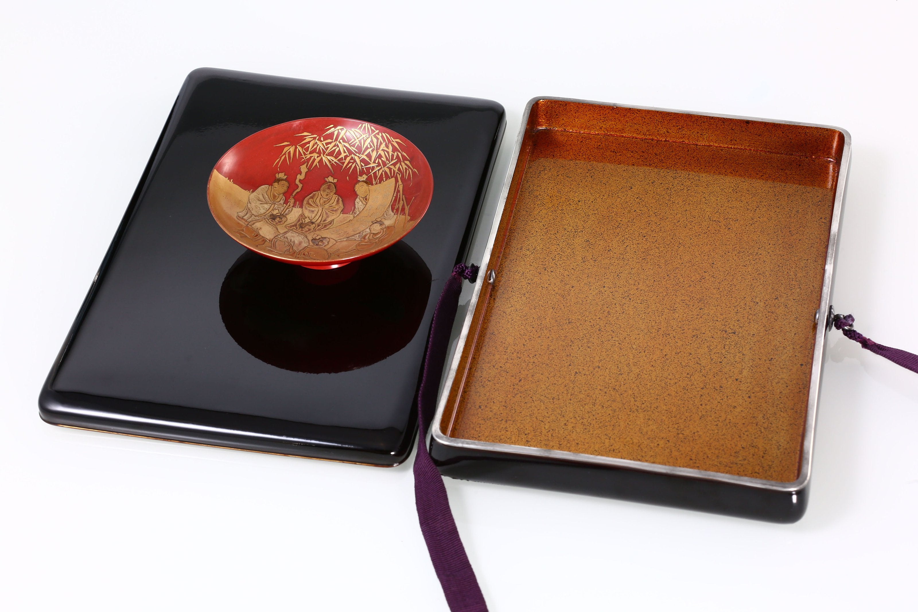 Japanese lacquer stationery box | Small plate with Maki-e (maki-e) design