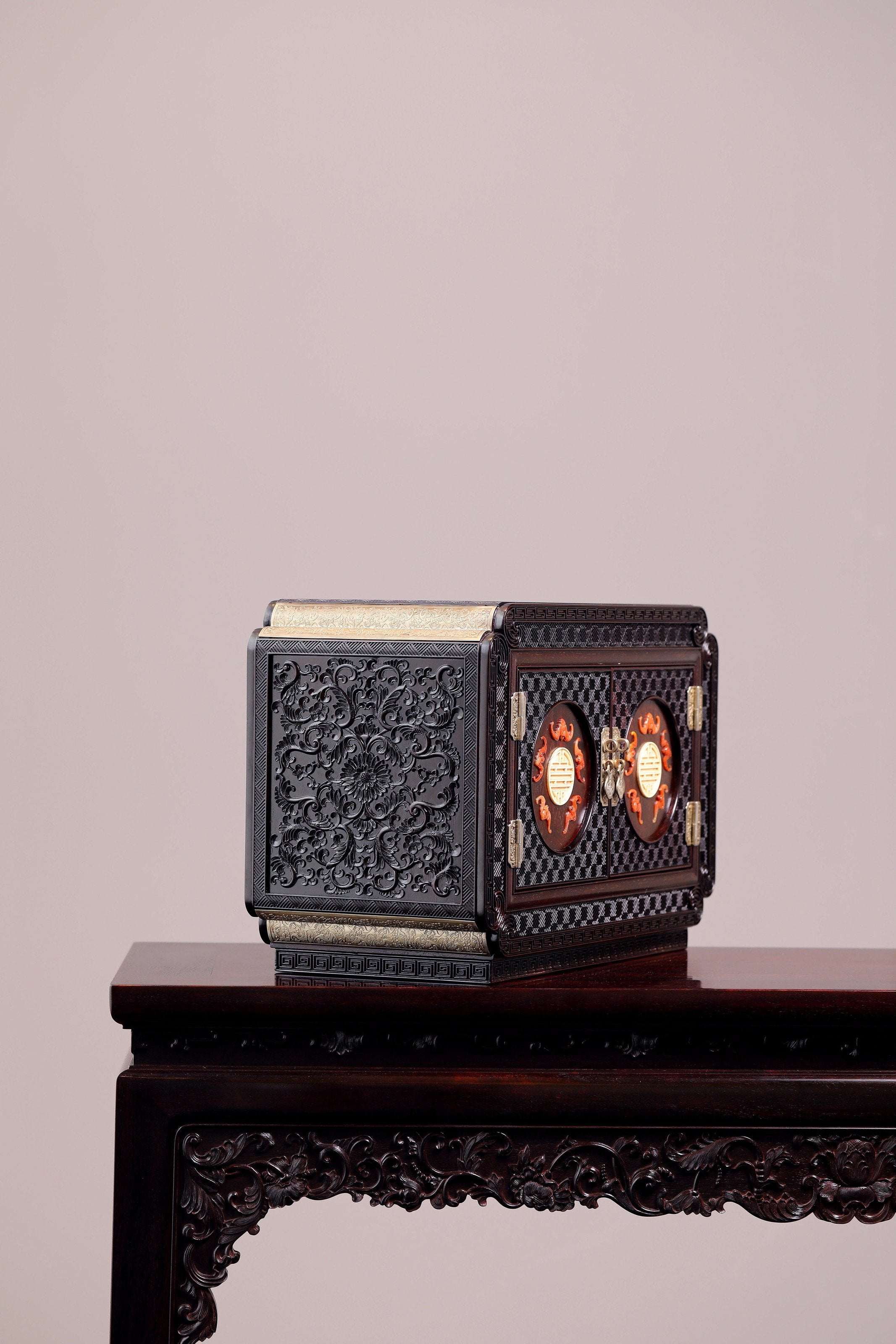 Jade-inlaid Five Blessings Treasure Chest