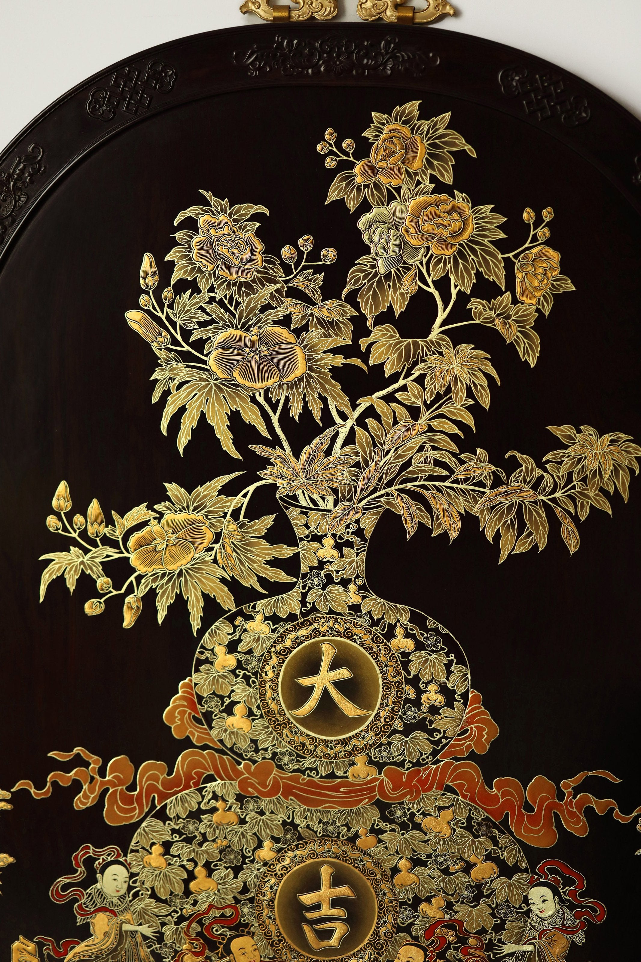 Purple sandalwood gilt auspicious vase flower hanging screen