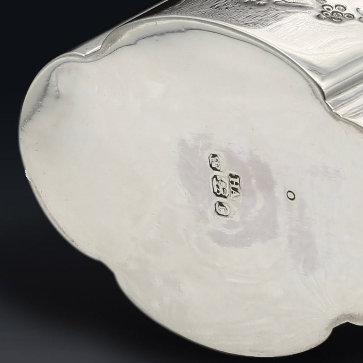 Atkin made sterling silver tea caddies in Sheffield in 1895.