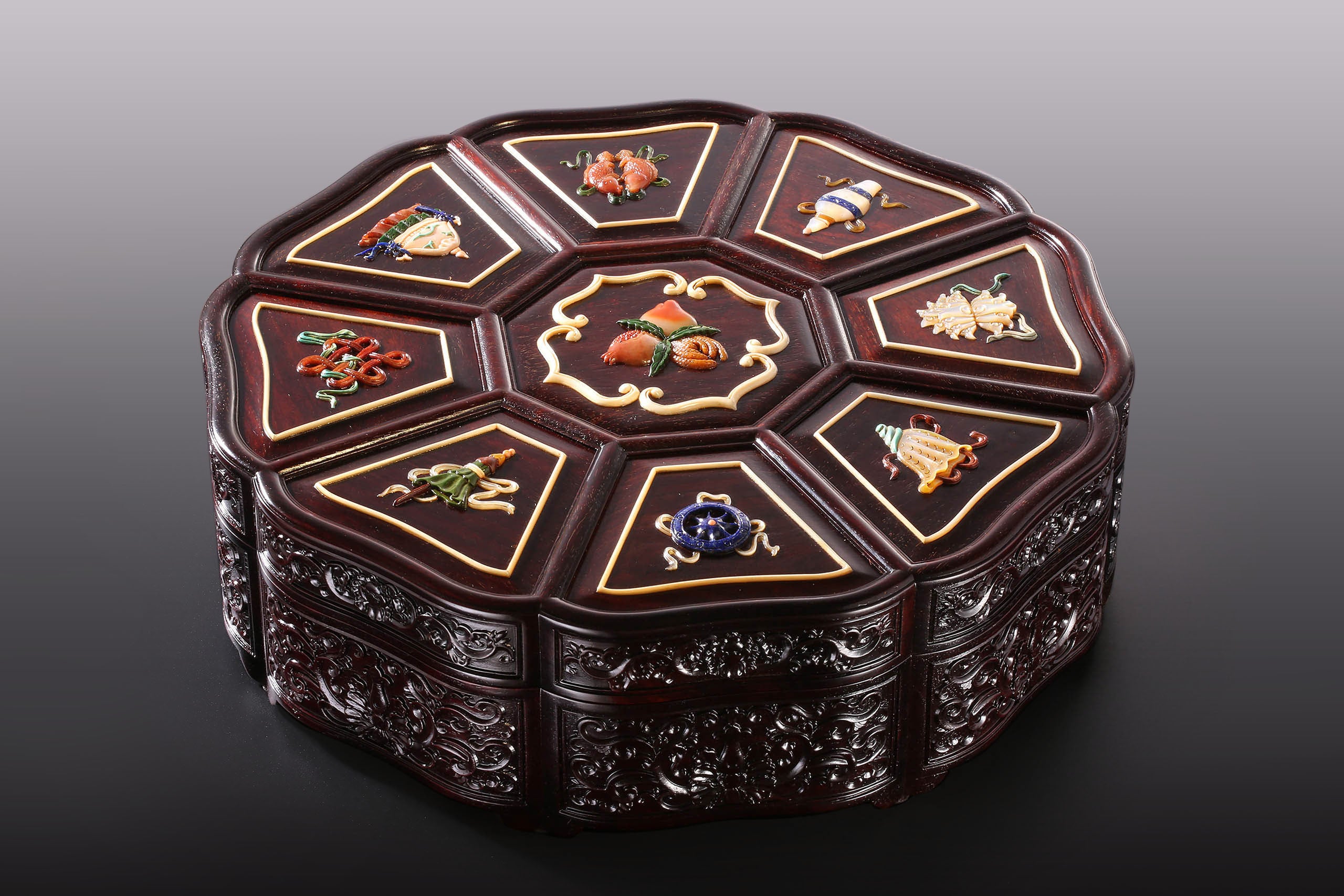 Small-leaf sandalwood/rosewood inlaid sunflower and eight-treasure fruit box