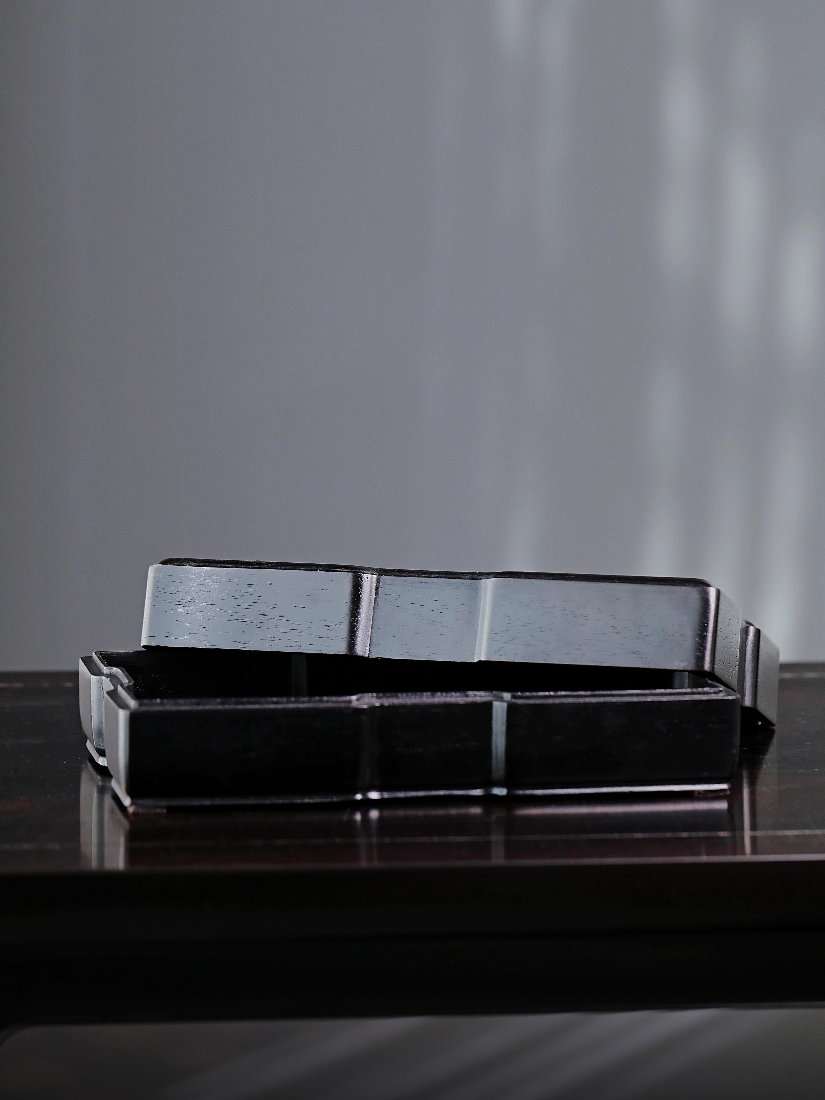 Purple sandalwood stationery box inlaid with floral and bird patterns