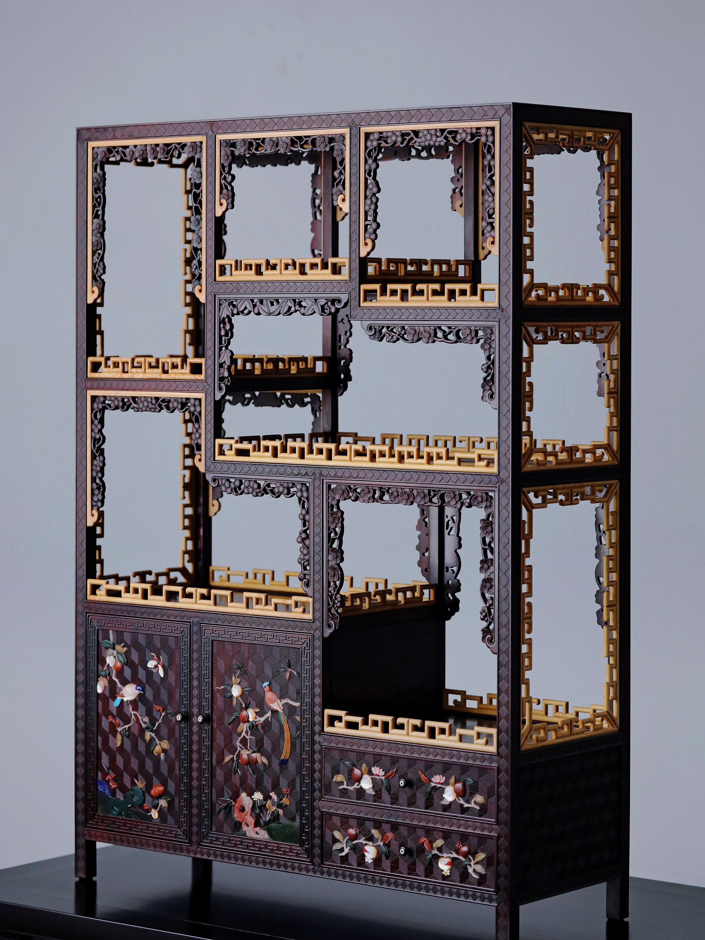 Small-leaf sandalwood inlaid table with antique display shelf