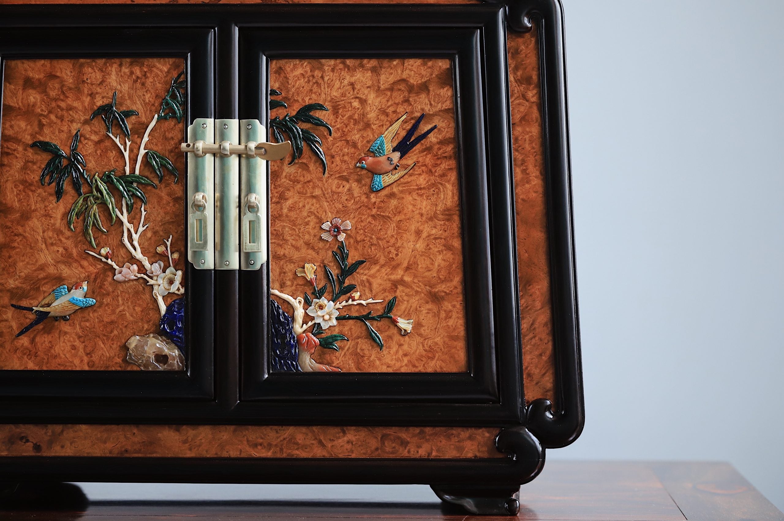 Burl Wood Inlaid Treasure Tea Box with Flowers and Birds
