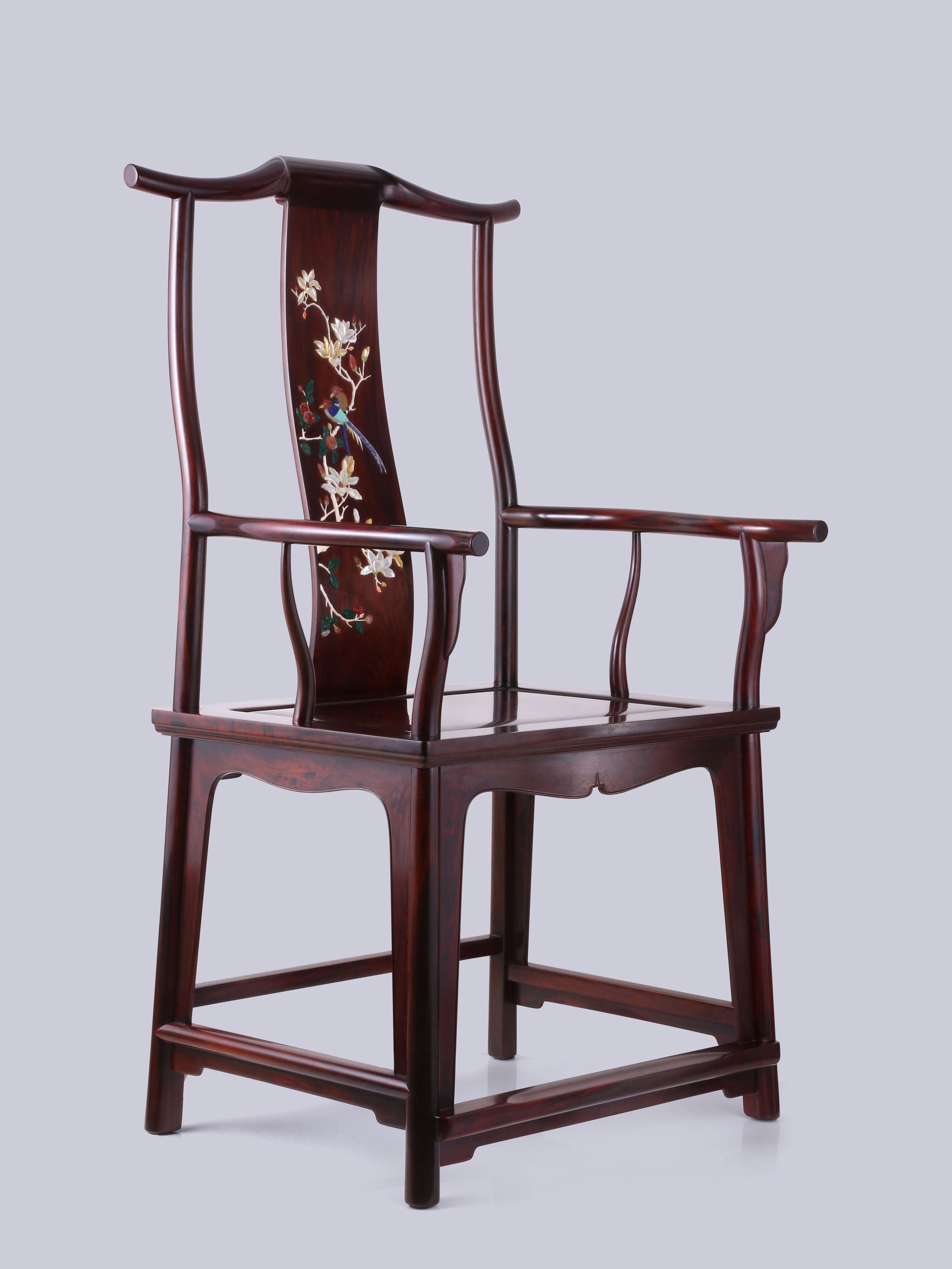 Inlaid Four-Out-of-the-Head Official Hat Chair