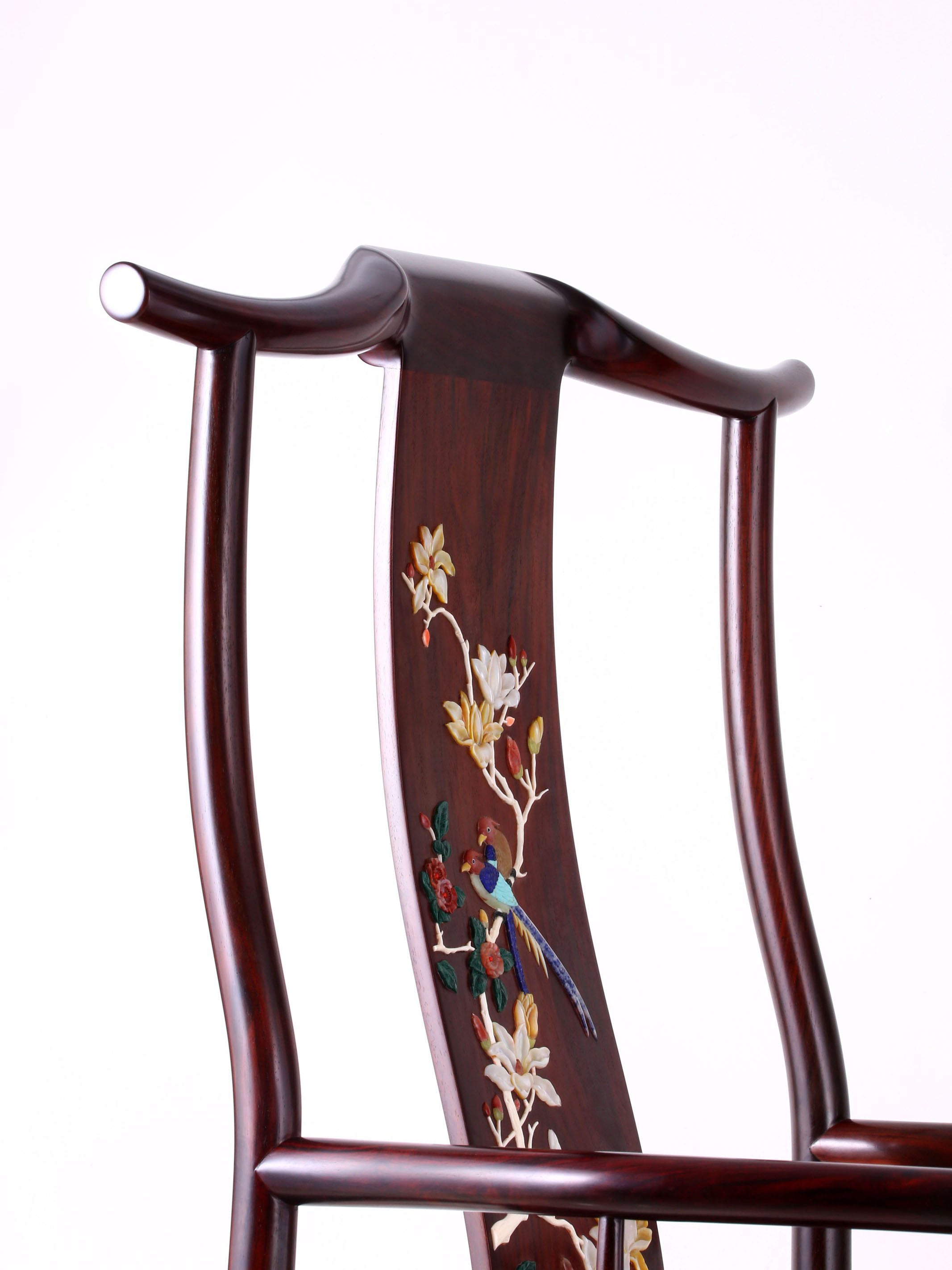 Inlaid Four-Out-of-the-Head Official Hat Chair