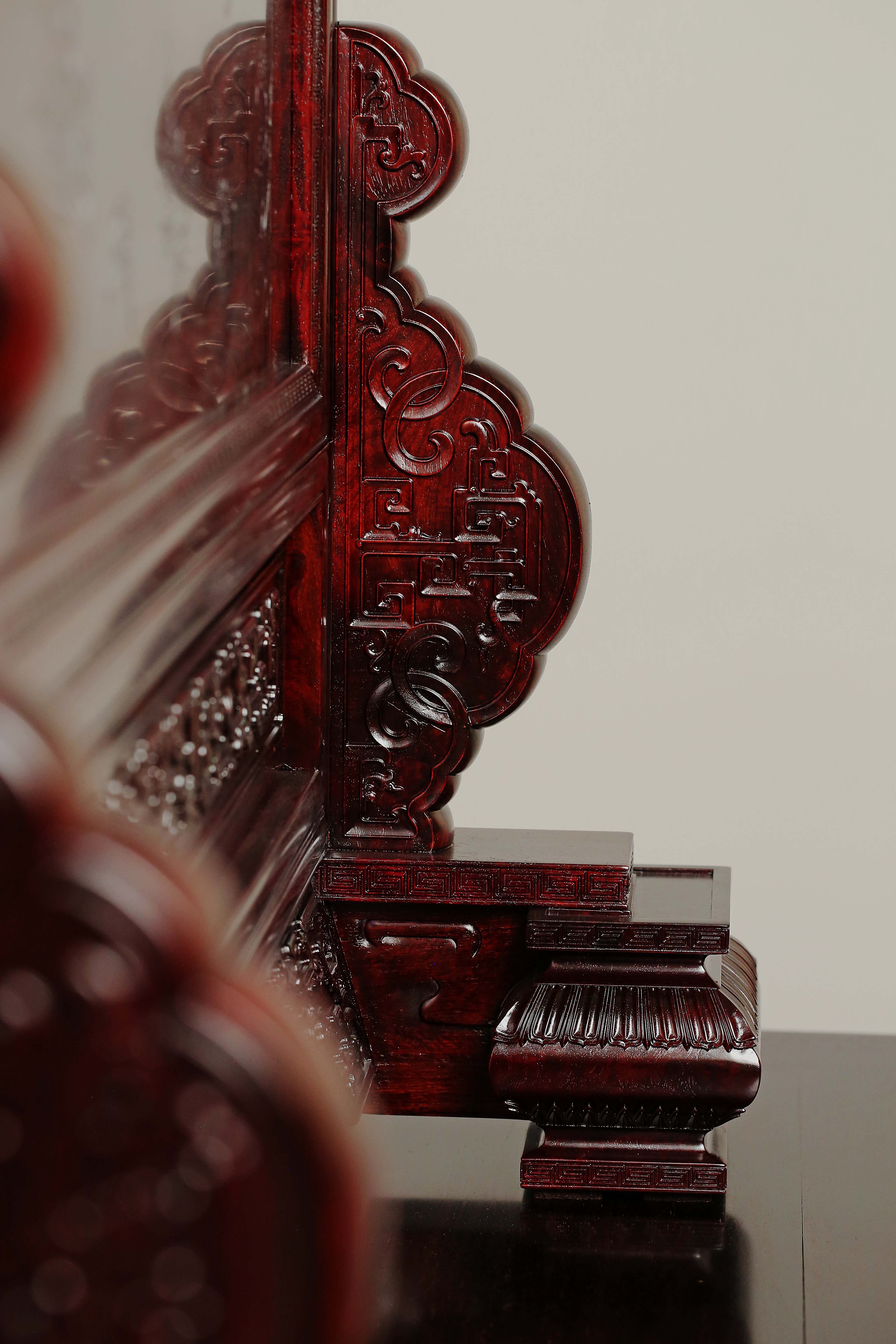 Extra Large Insert Screen with Hundred Birds Inlaid with Treasures