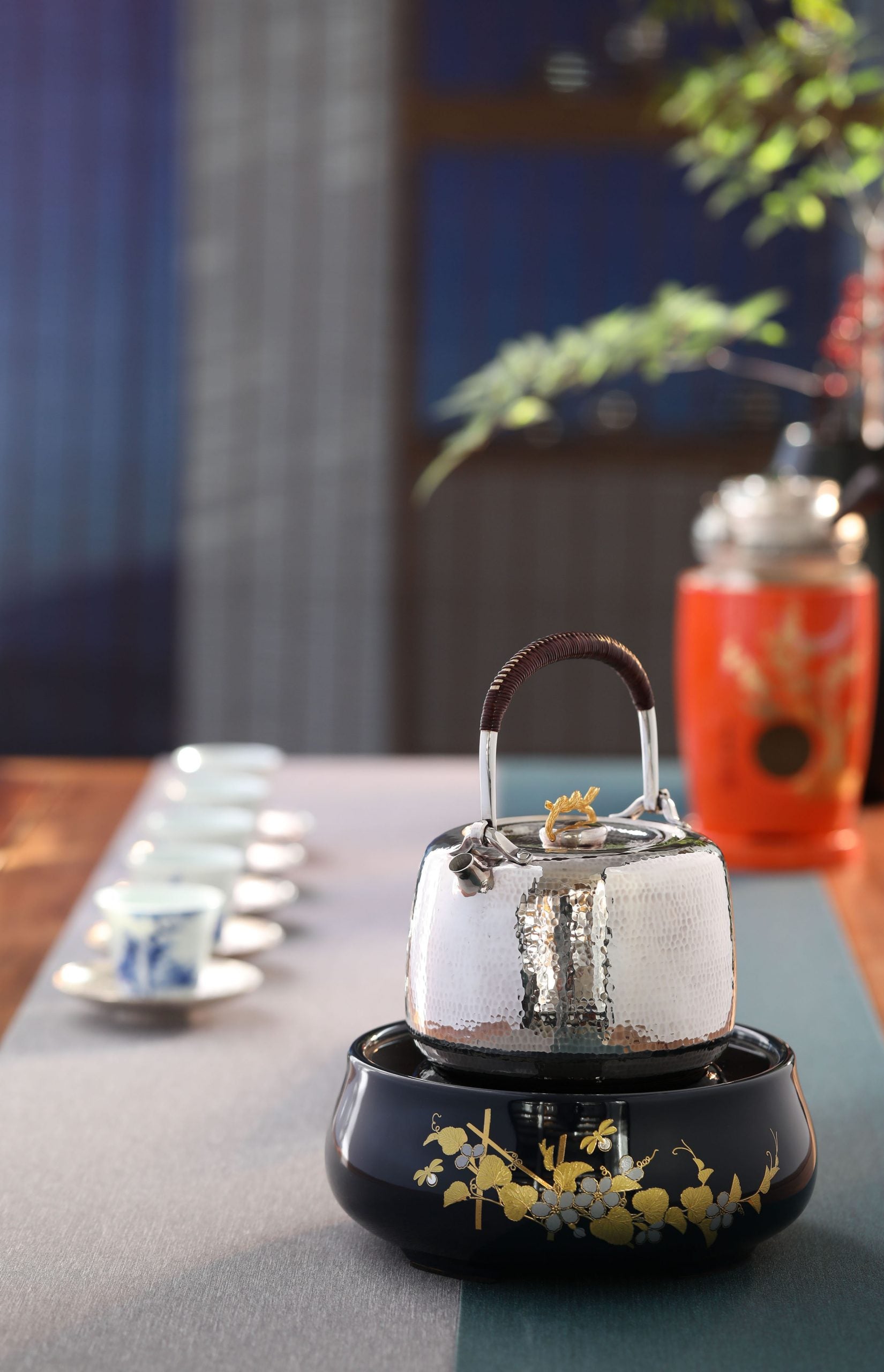 Kitamura gold rattan hammered silver pot