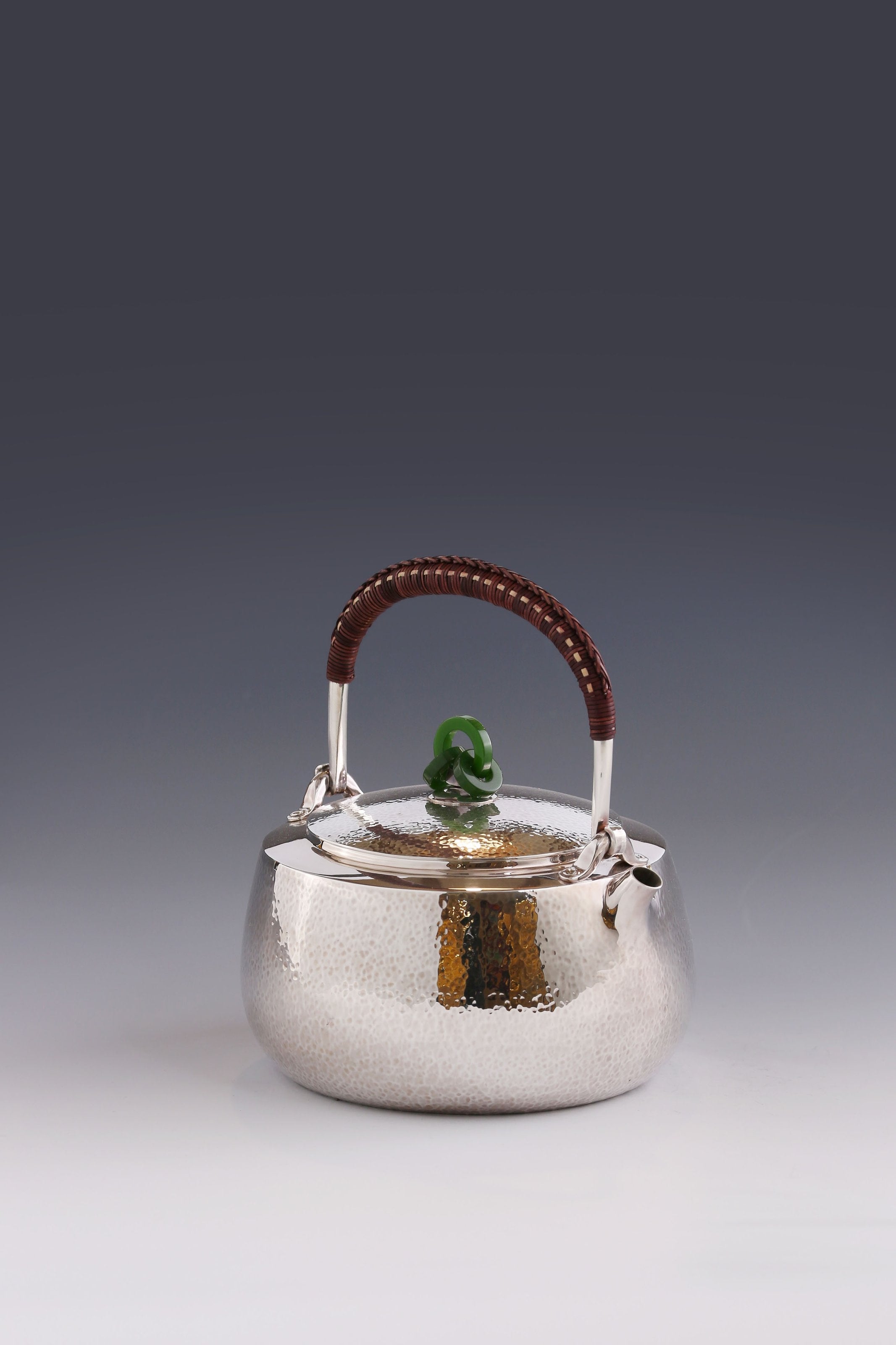 Kitamura Kissing I Jade Ring