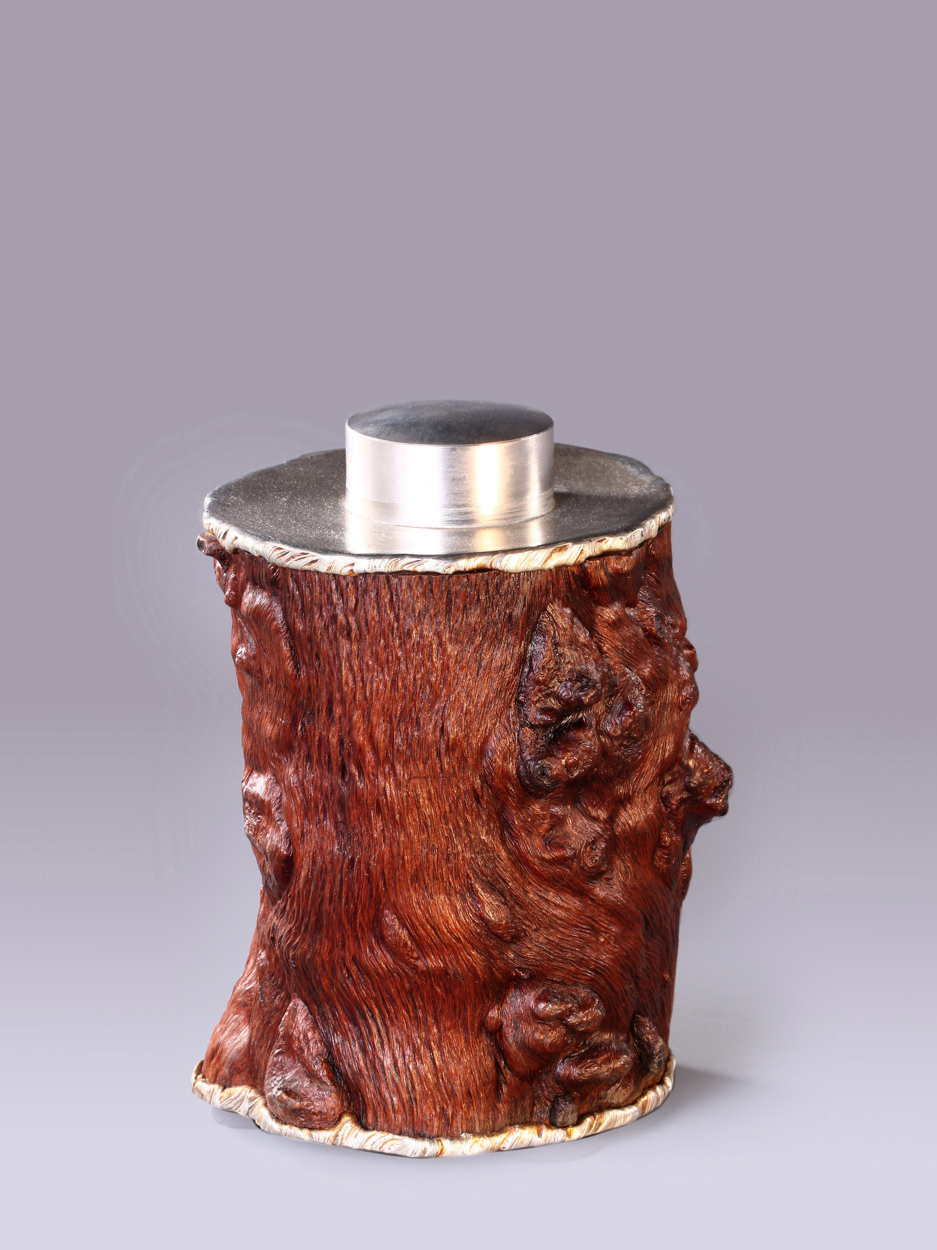 Benguzhi Rongxi carved wood tea canister