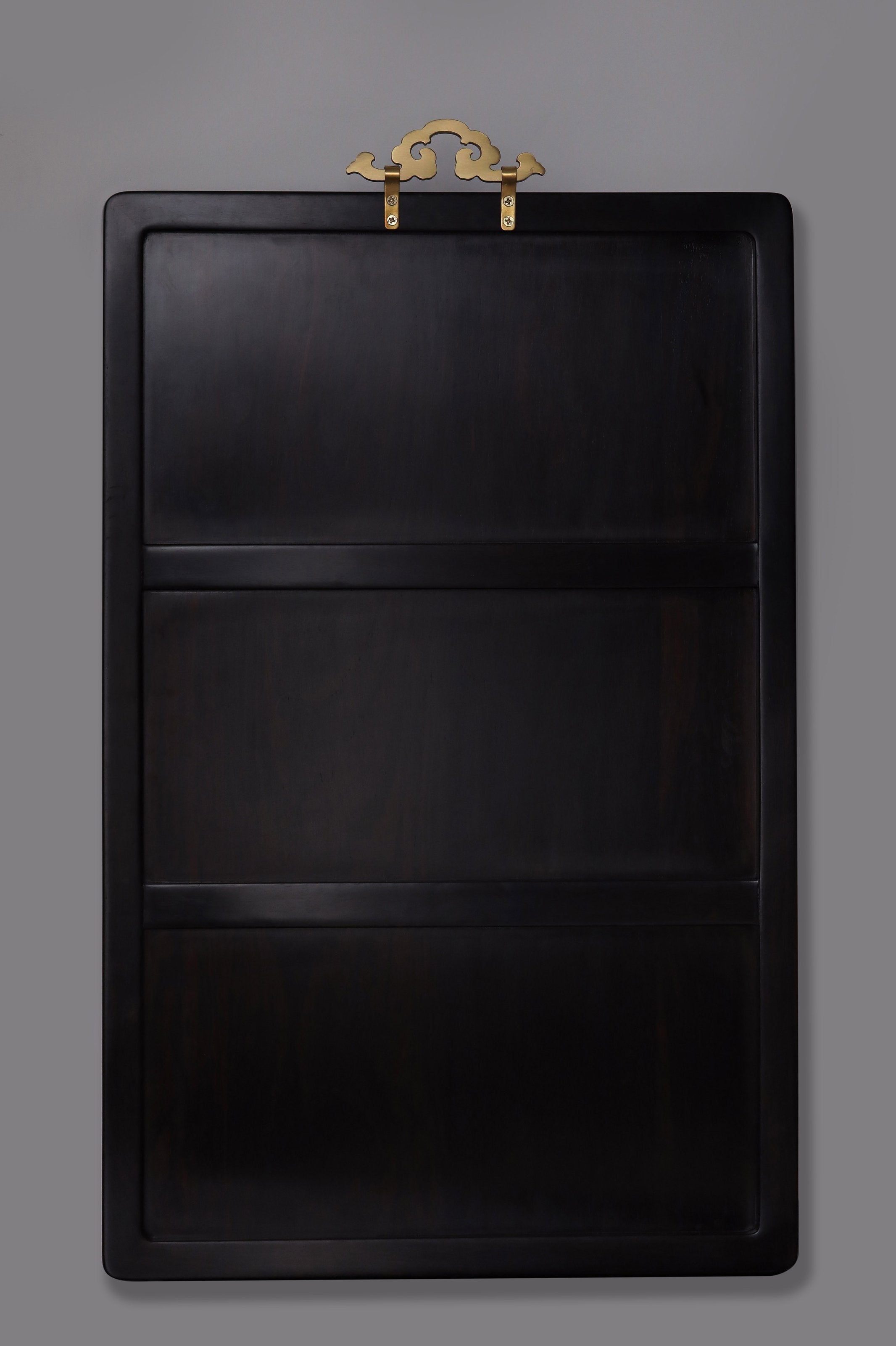 Purple sandalwood inlaid silver ice crackle plum blossom pattern hanging screen