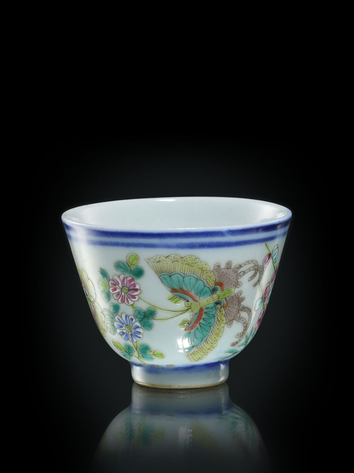 Double Flying Together / Blessed with Longevity and Happiness / Peach Blossoms in Full Bloom Doucai Cup