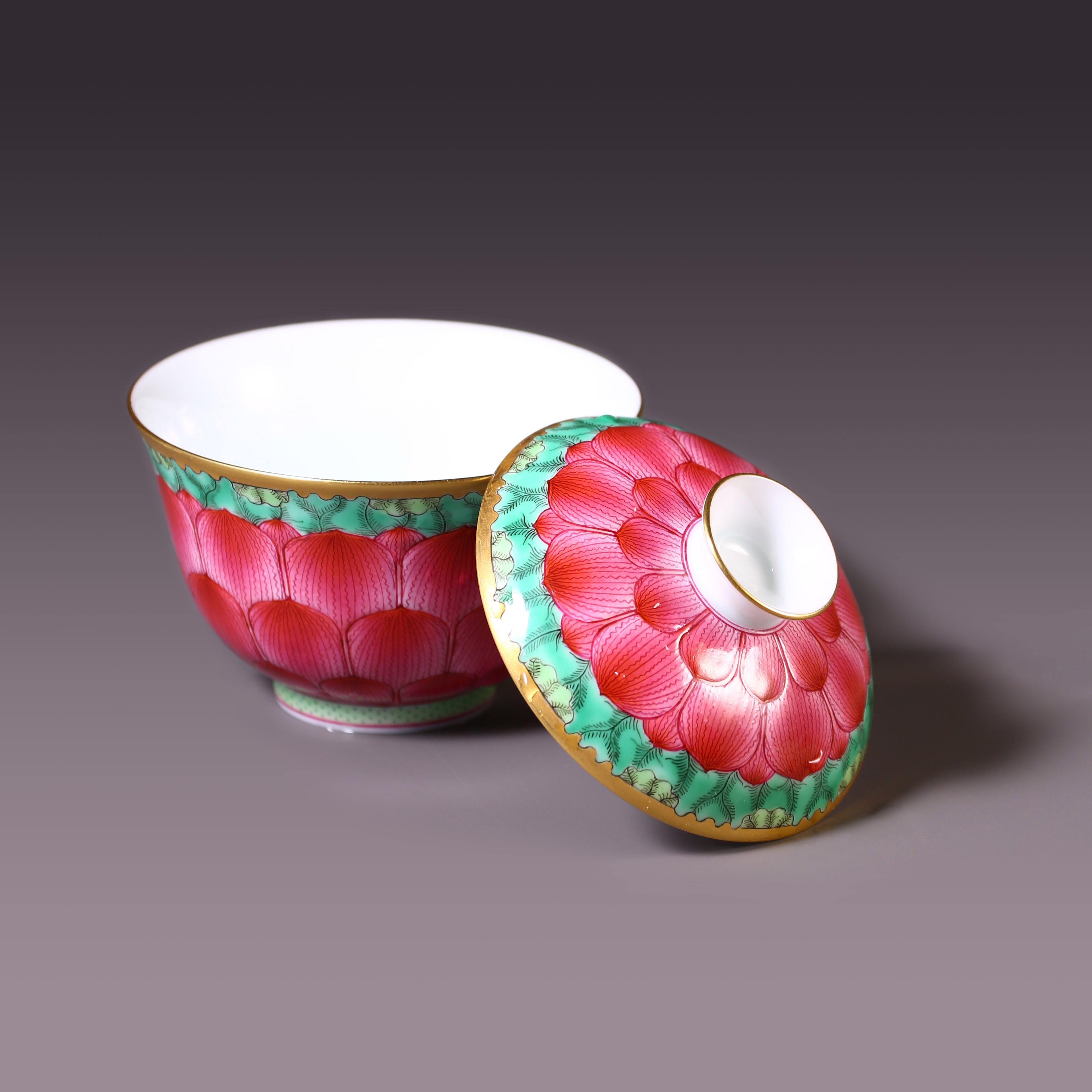 Dayazhai Jade Lotus Pattern Famille Rose Covered Bowl and Tea Cup