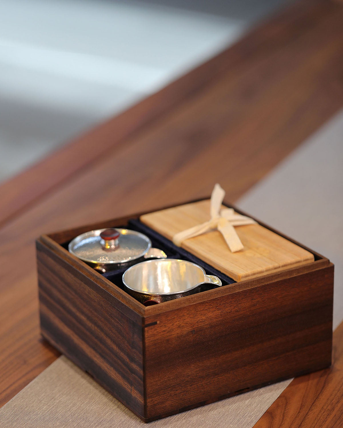 Long-lasting companionship