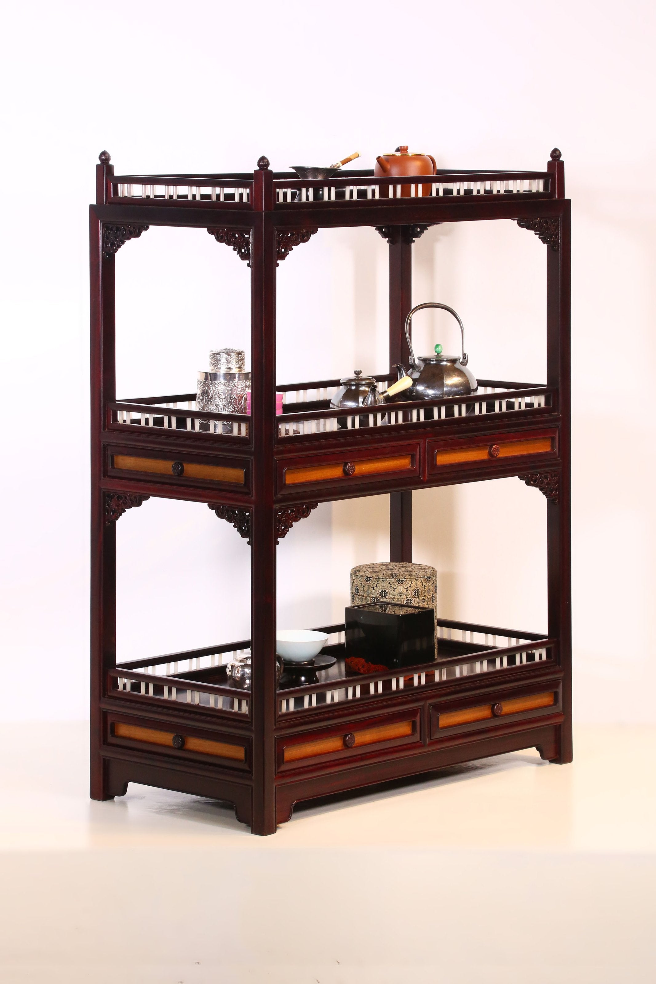 Qianlong Tea Stand