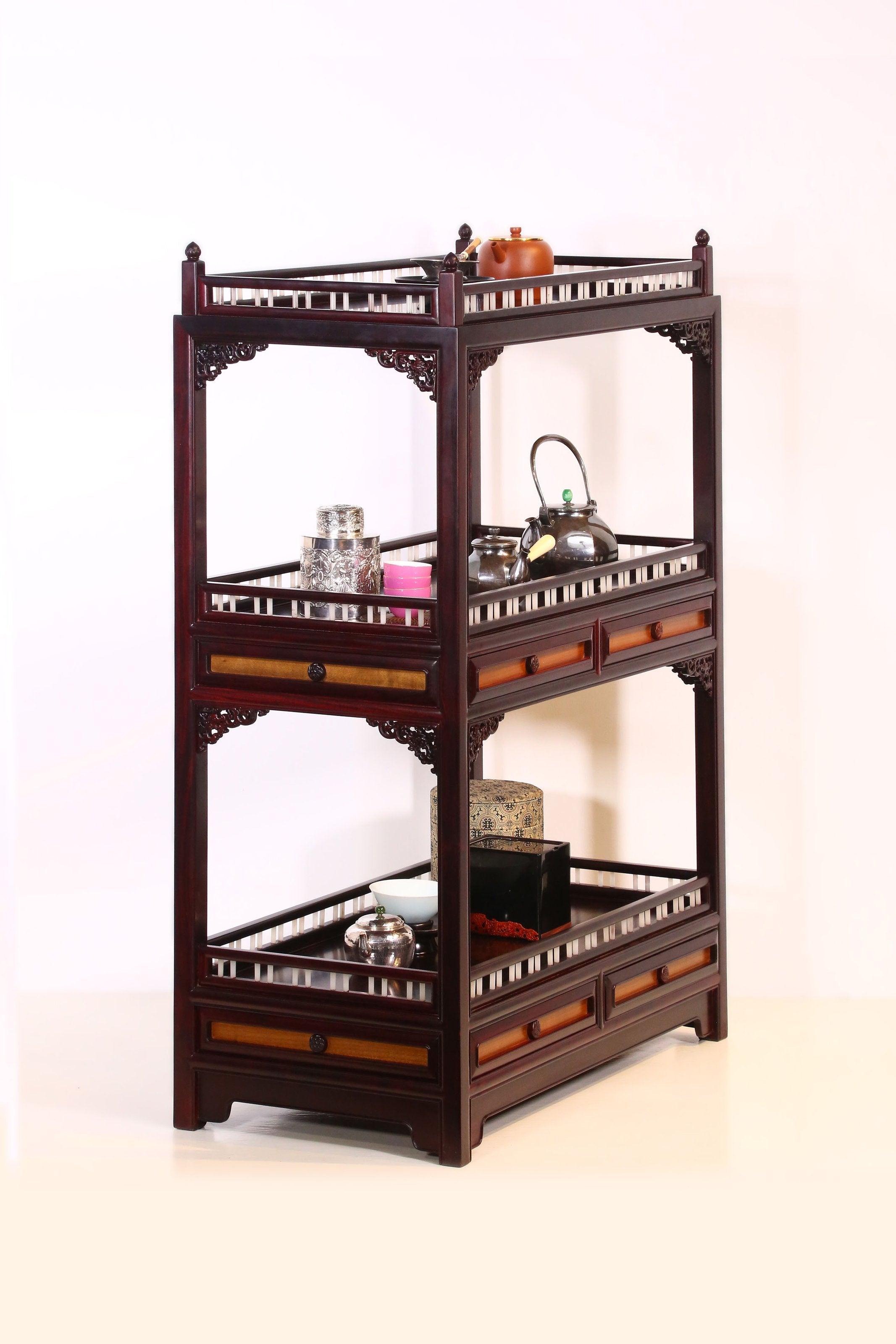 Qianlong Tea Stand