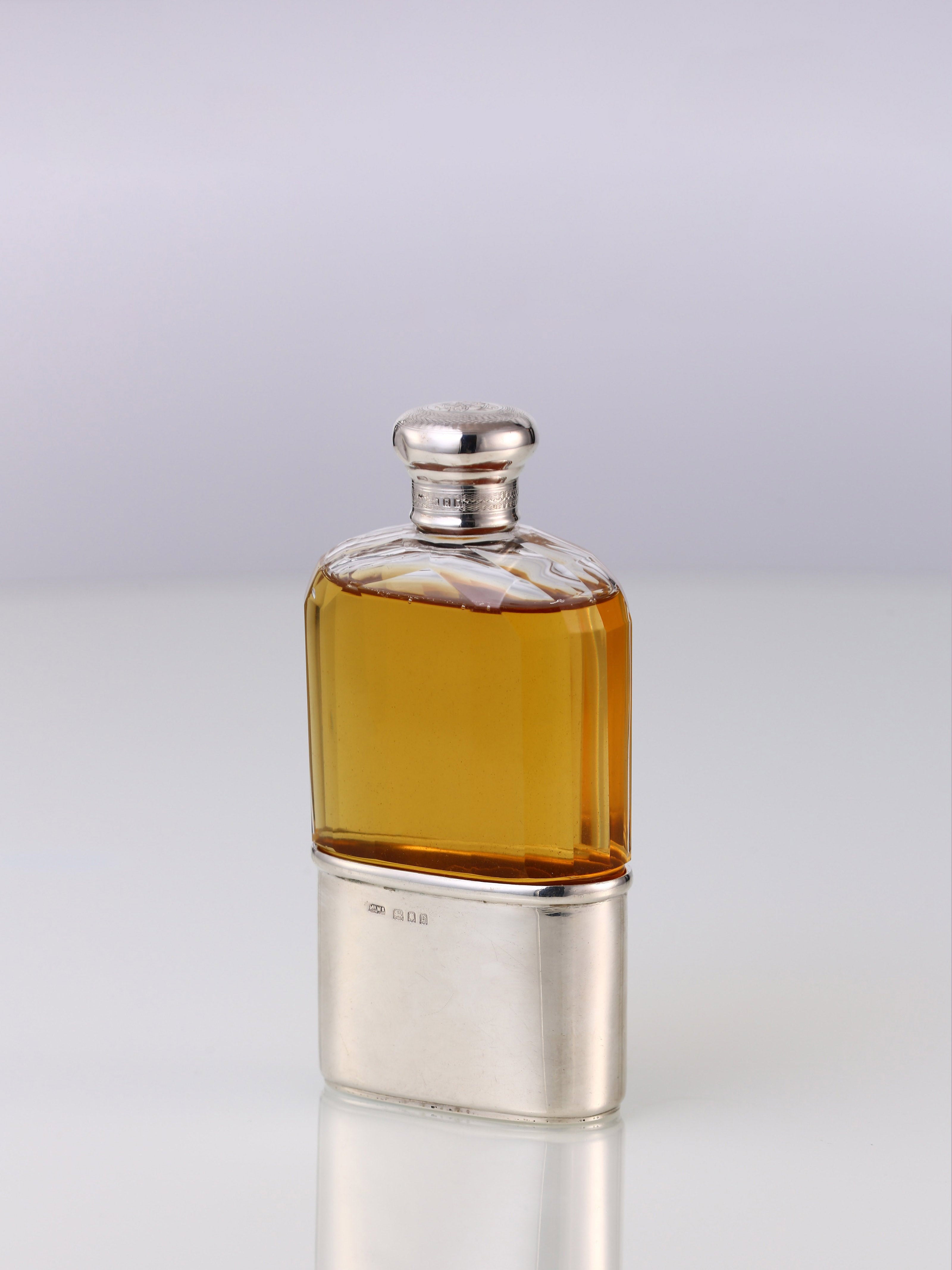 1918 British sterling silver gilt flask