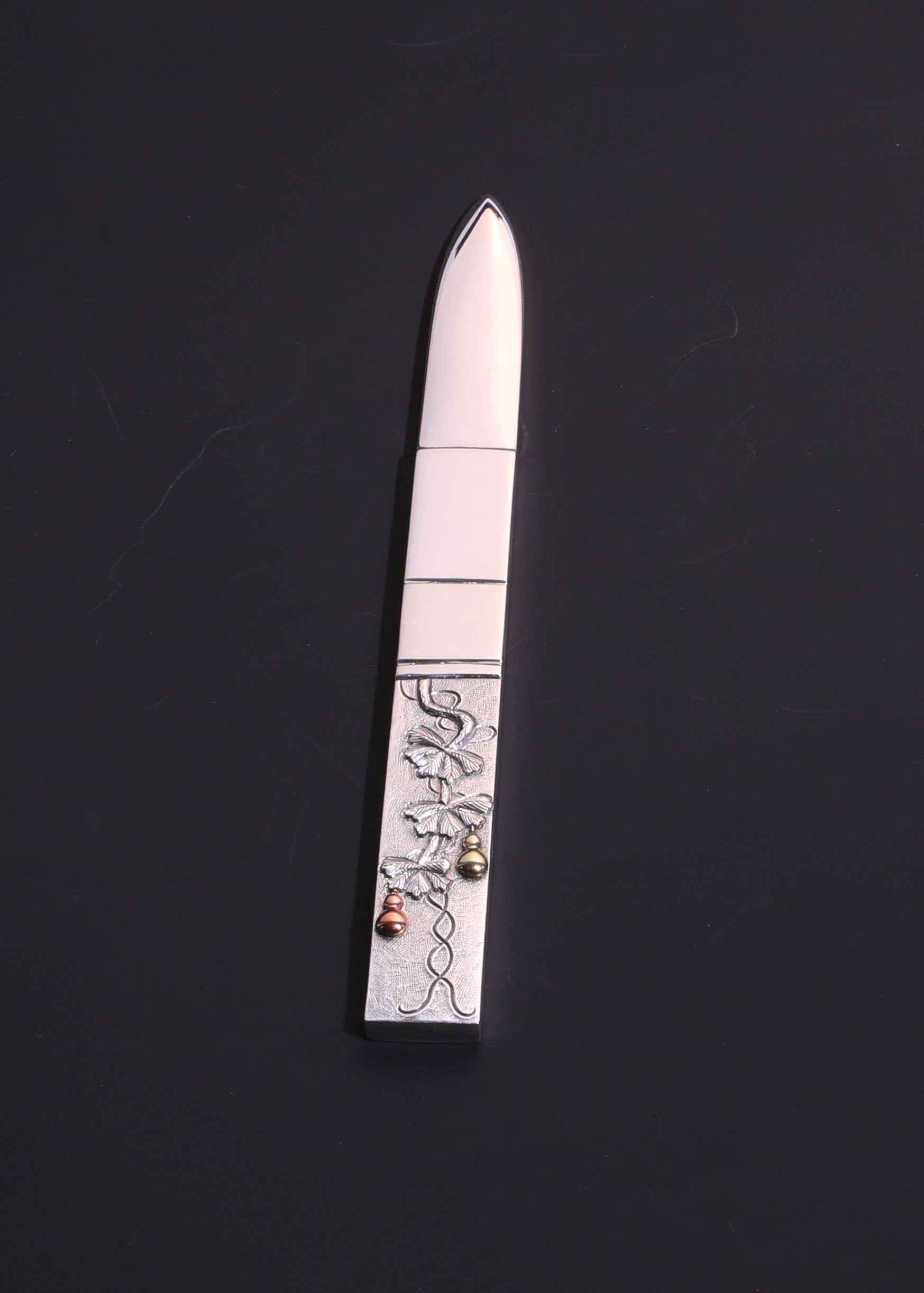 Gold and silver inlaid tea knife | tea pick