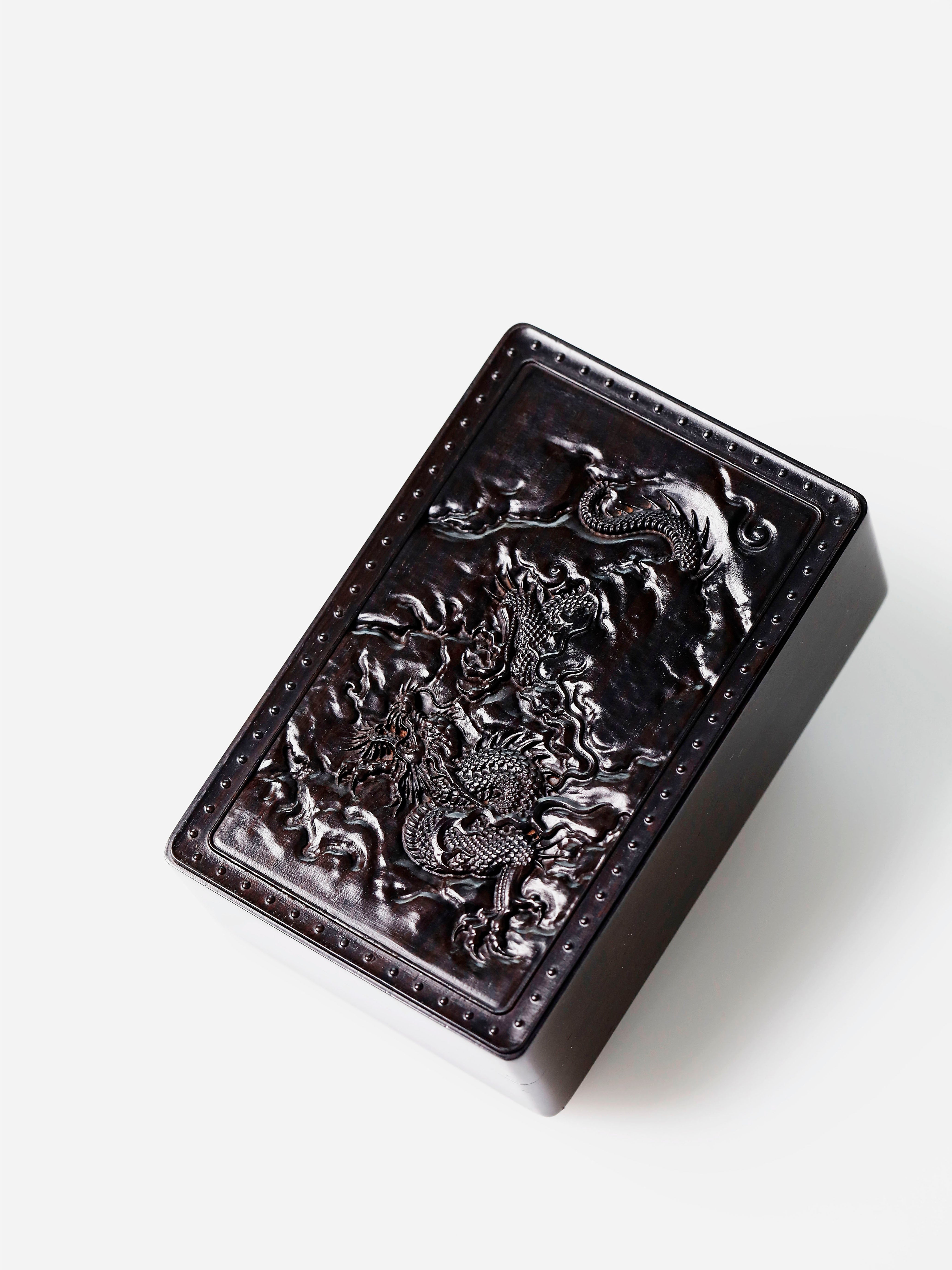 Purple Sandalwood Dragon Soaring Ten Thousand Miles Small Tea Box