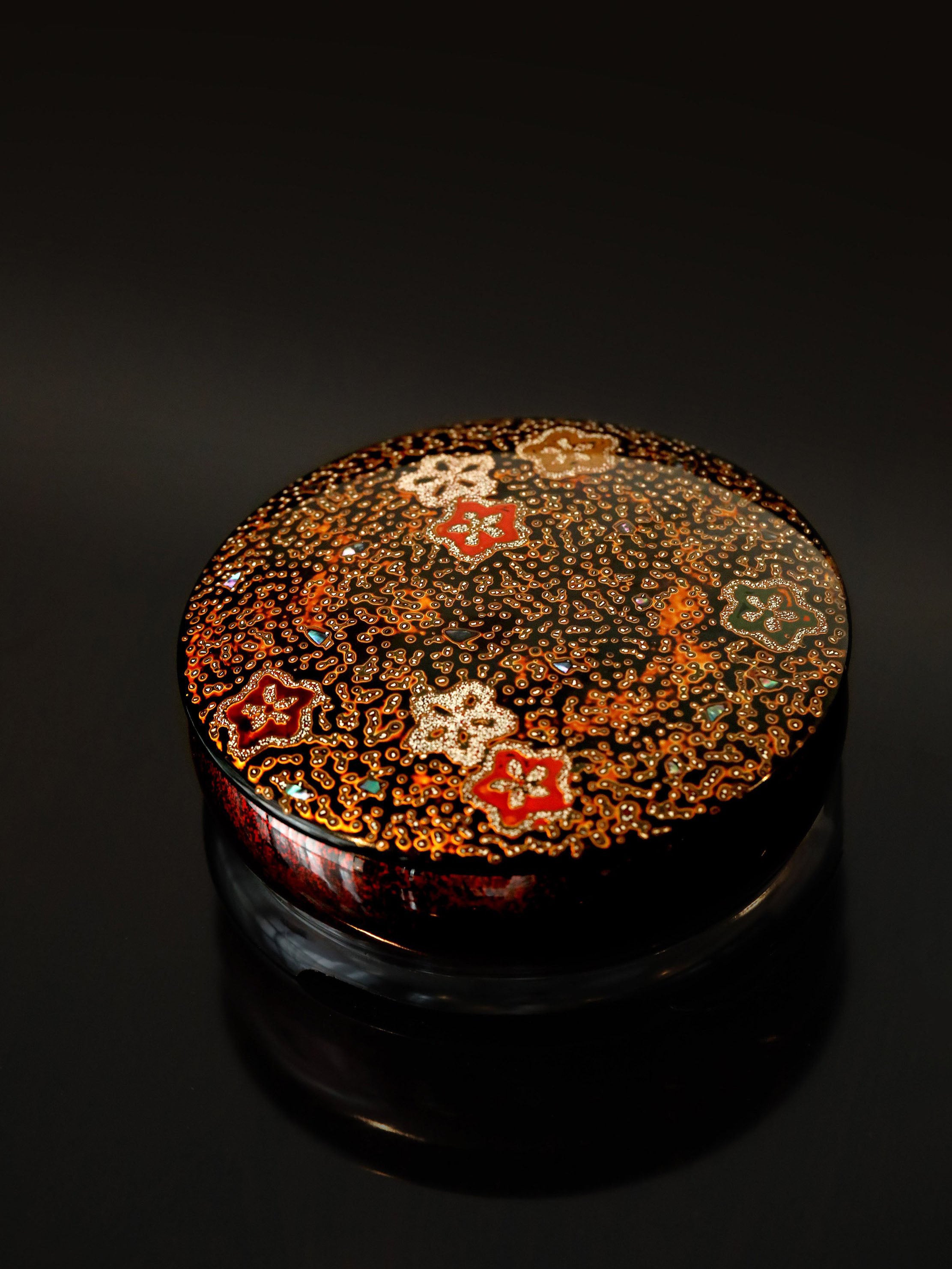 Japanese lacquer tea box