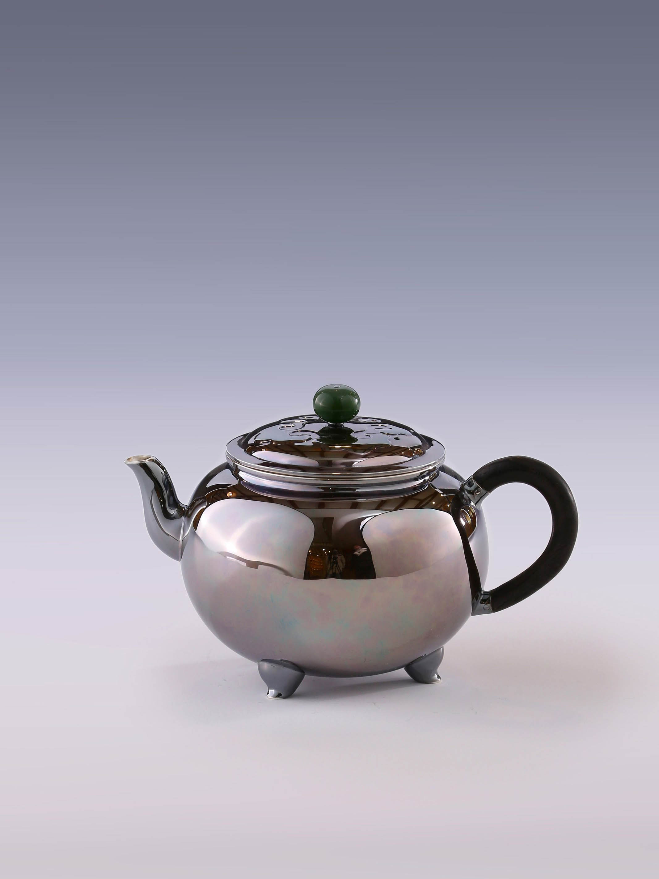 Da Bin Ruyi Three-Legged Pure Silver Teapot