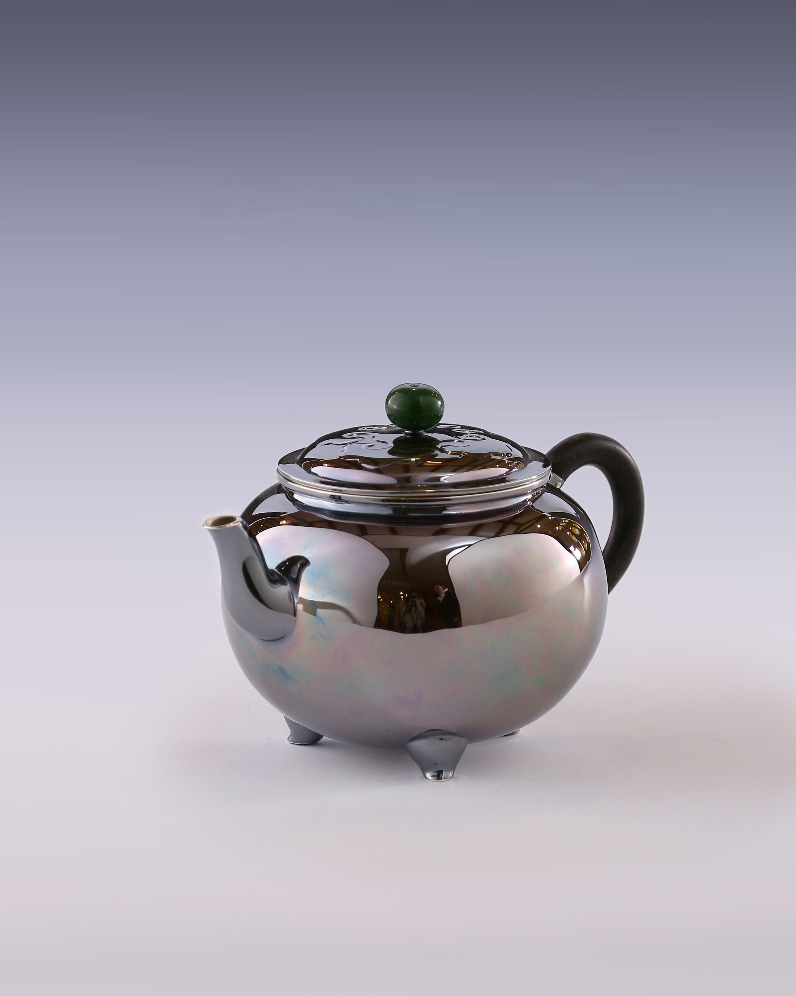 Da Bin Ruyi Three-Legged Pure Silver Teapot
