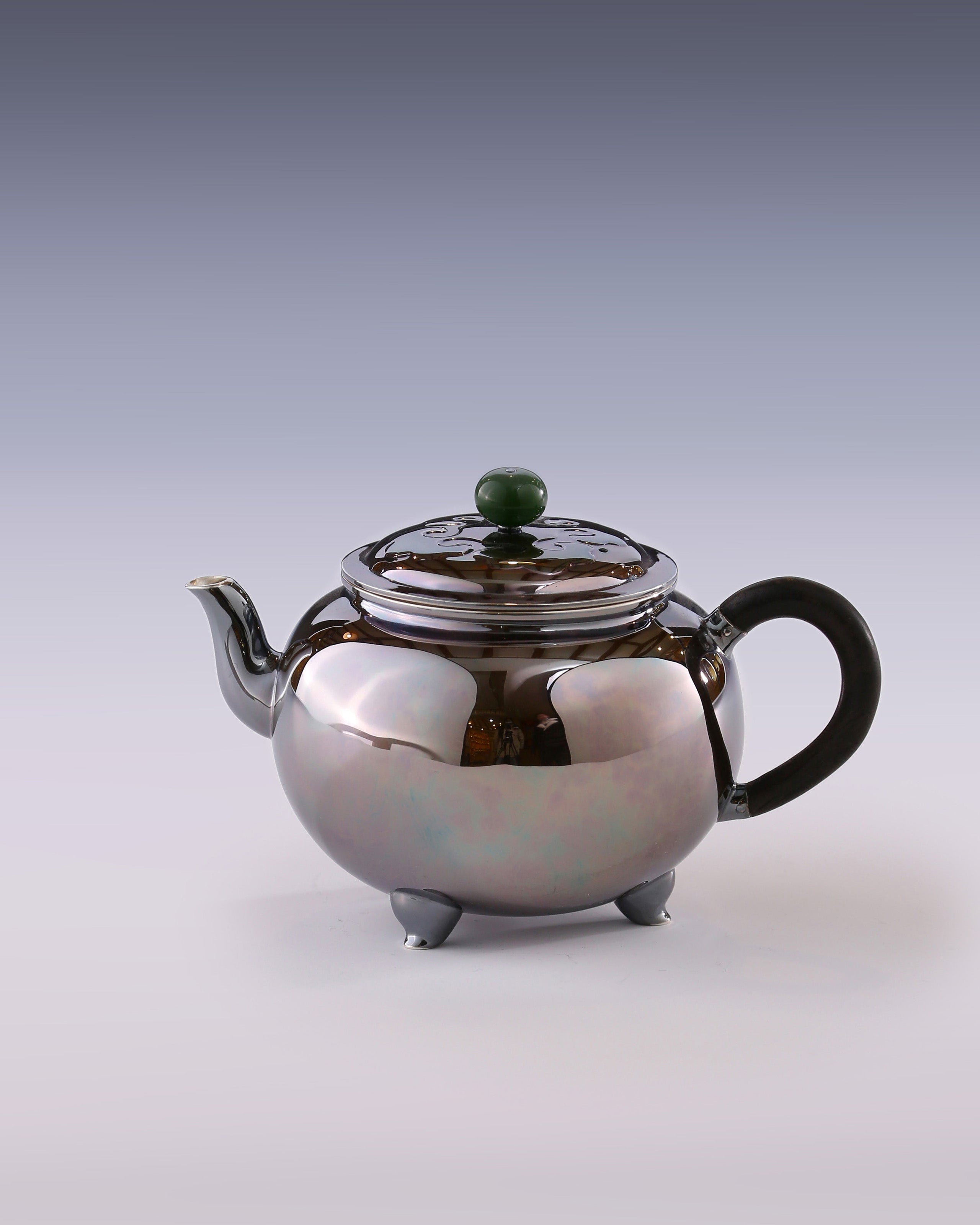 Da Bin Ruyi Three-Legged Pure Silver Teapot