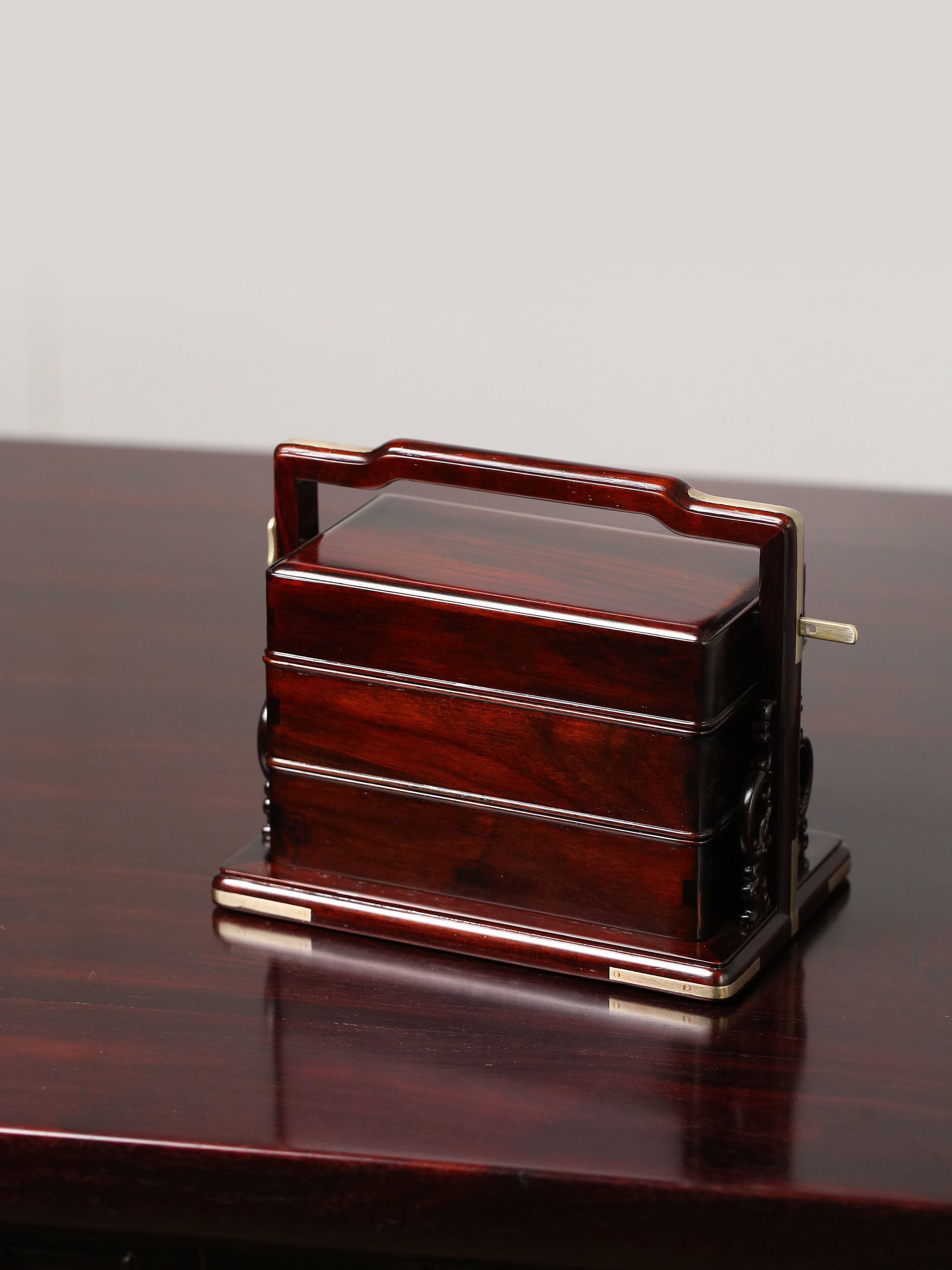 Double-layered red sandalwood carrying box