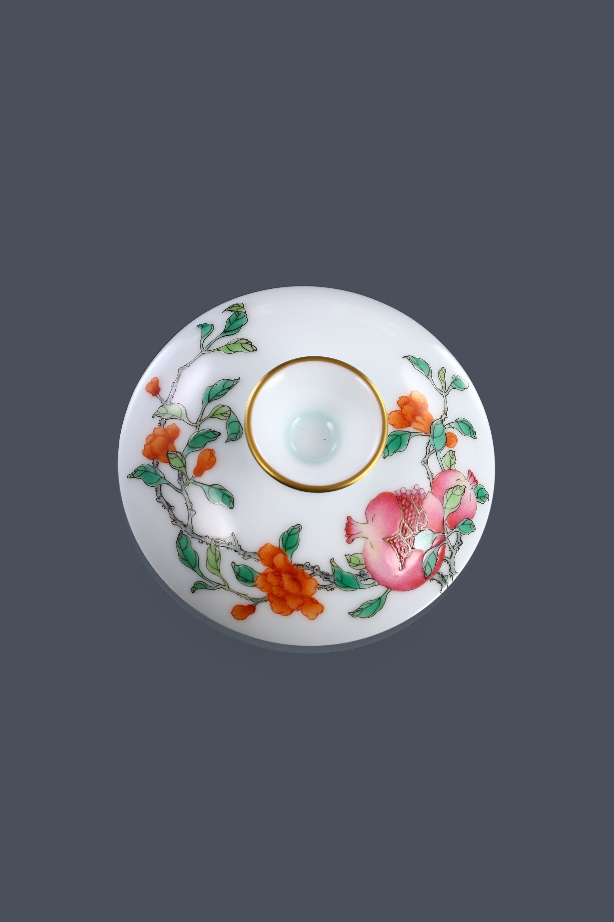 Three Abundances Harmony Covered Bowl