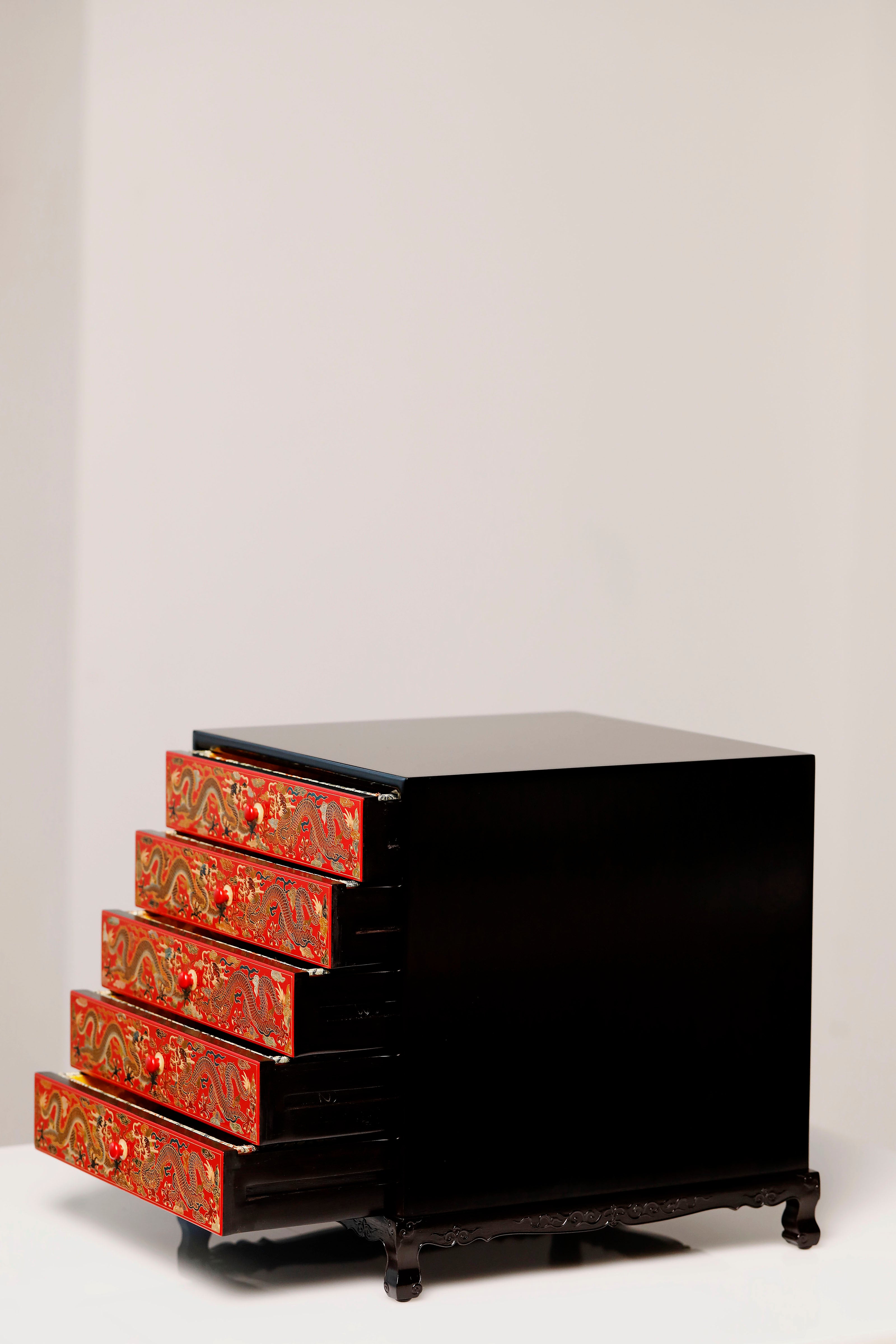 Purple sandalwood lacquer table with double dragons playing with a pearl, five-tiered tea cabinet