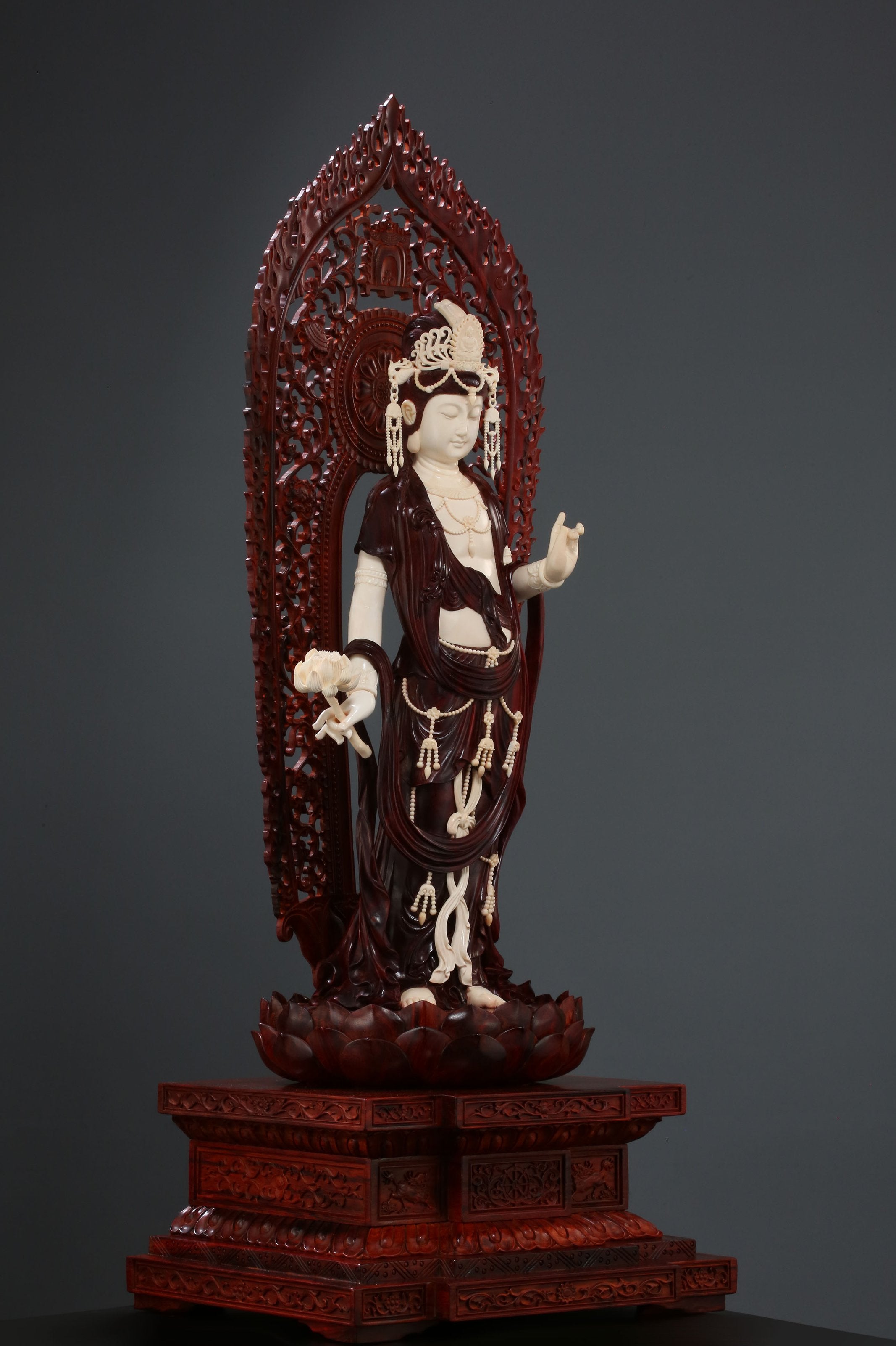 Mahasthamaprapta Bodhisattva