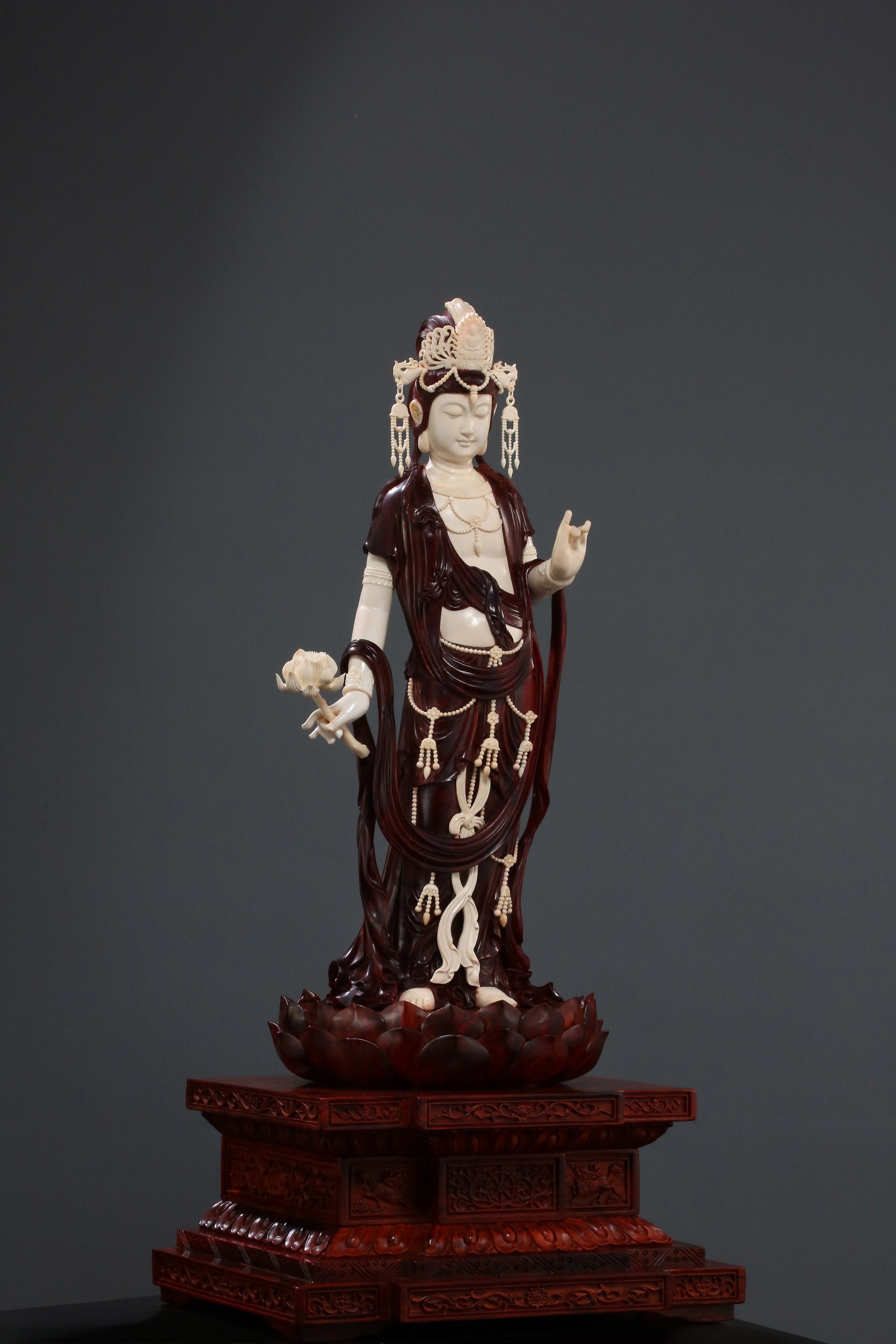 Mahasthamaprapta Bodhisattva