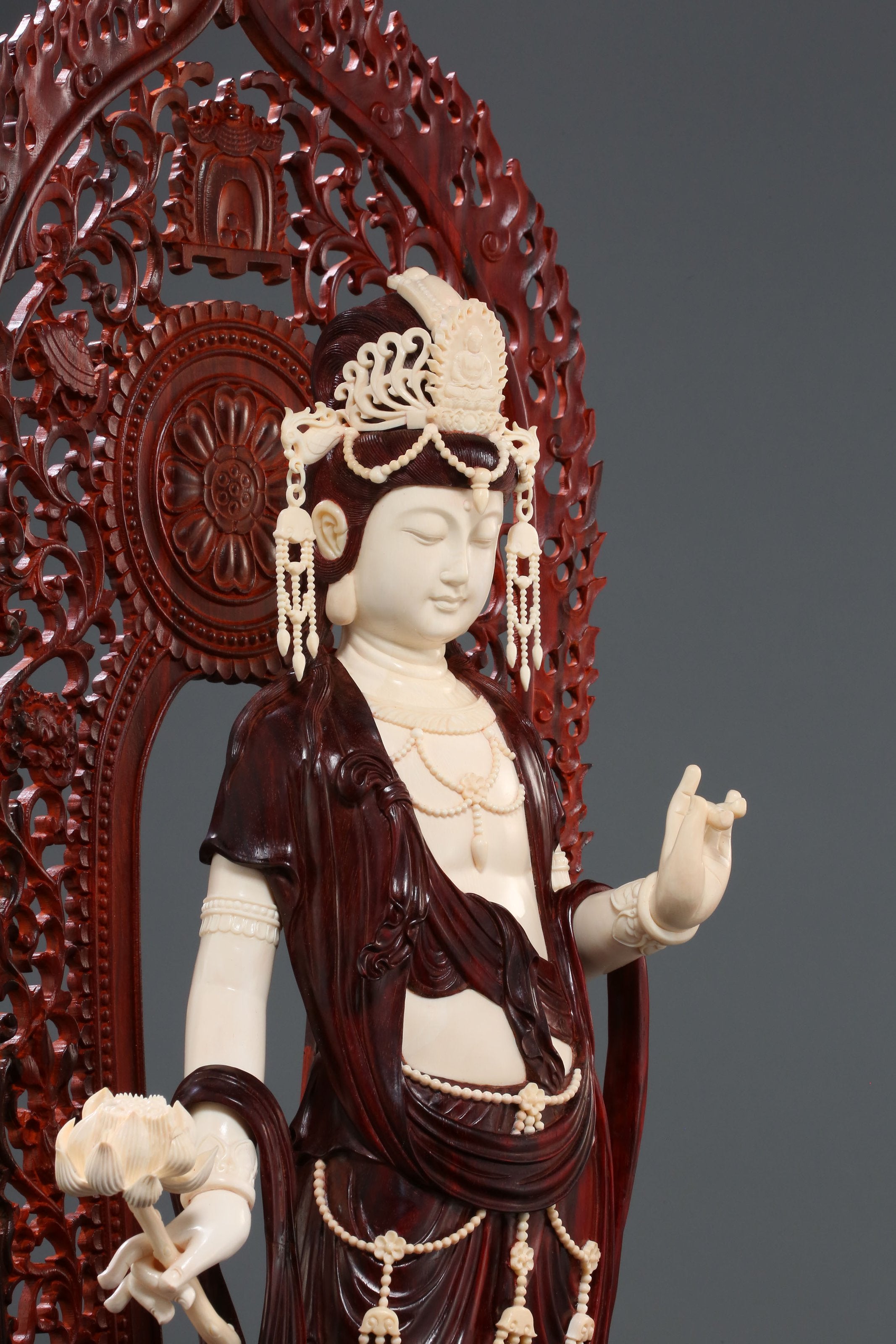 Mahasthamaprapta Bodhisattva