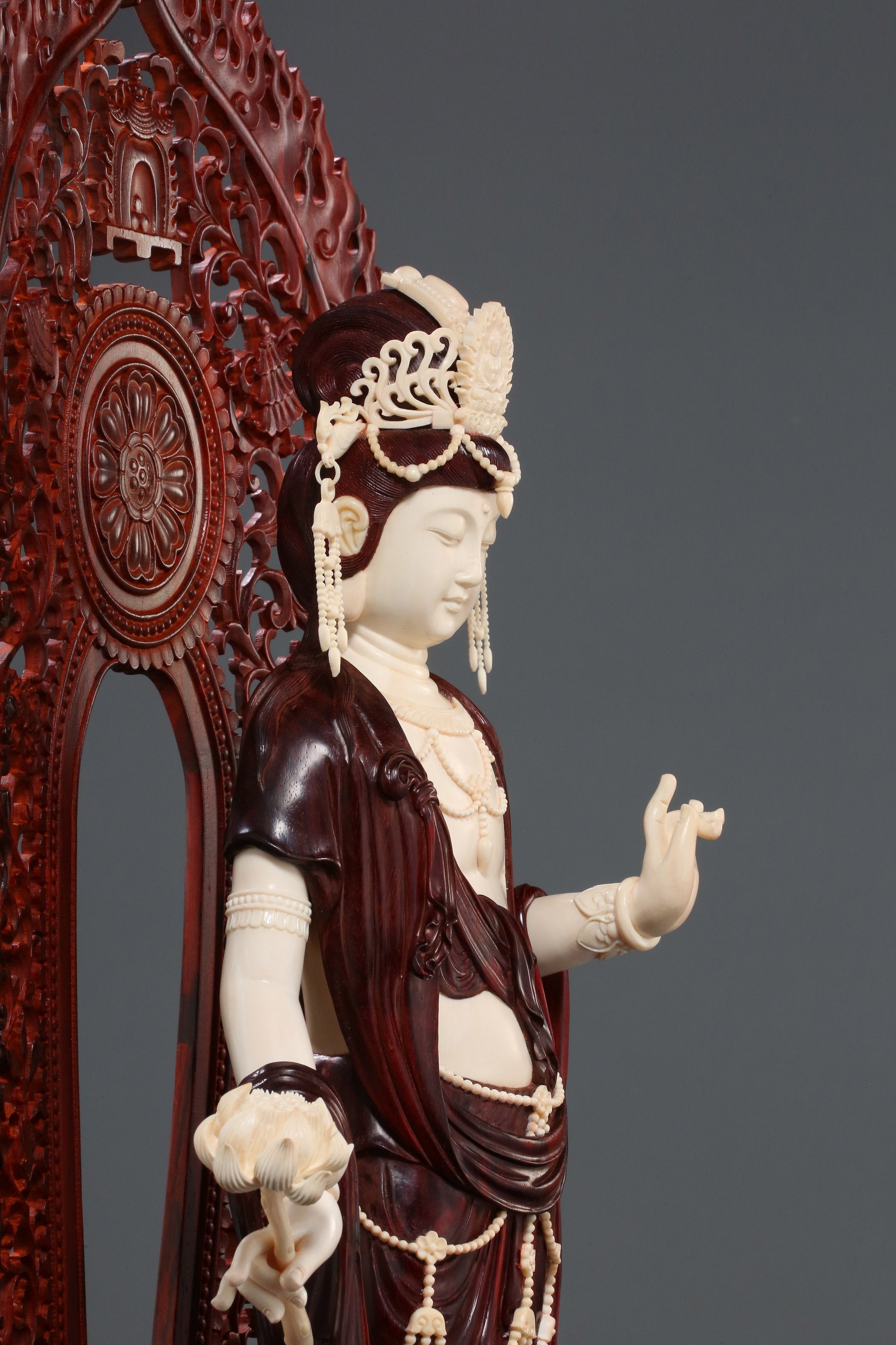 Mahasthamaprapta Bodhisattva