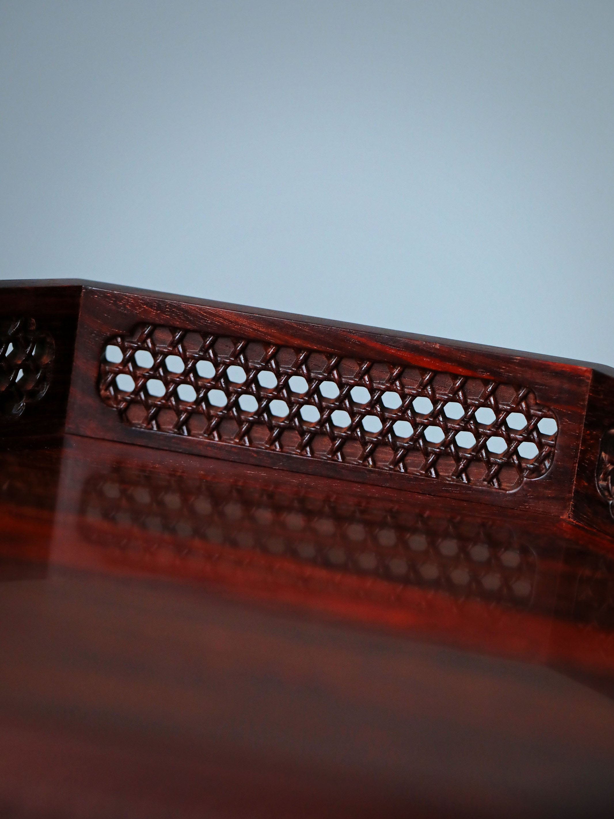 Small-leaf sandalwood octagonal tea tray