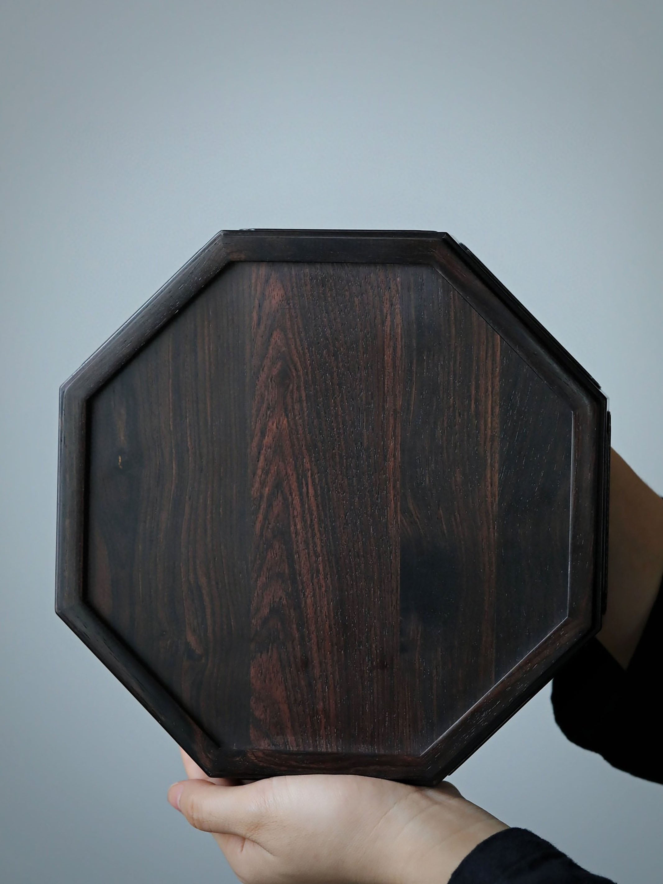 Purple sandalwood woven window lattice pattern octagonal tea tray