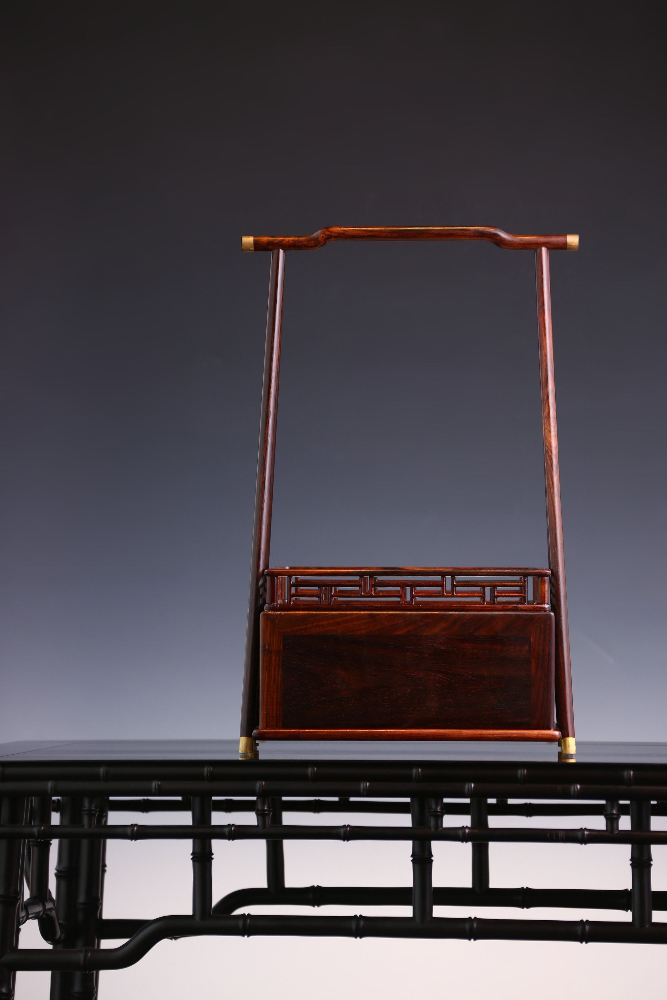 Rosewood Tea Box with Handle