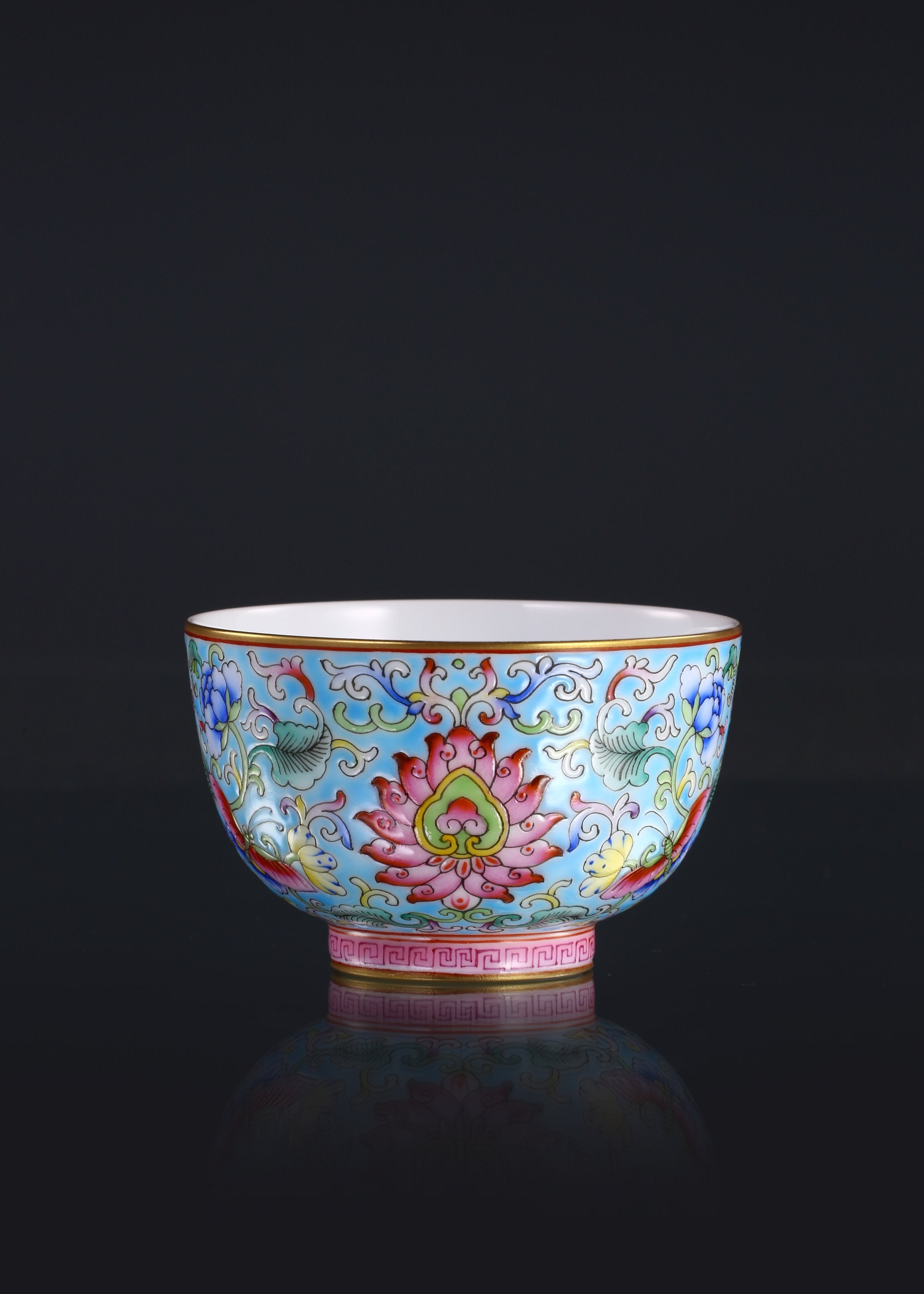 Dayazhai Enamel-Painted Cup with Scrolling Floral and Lotus Design