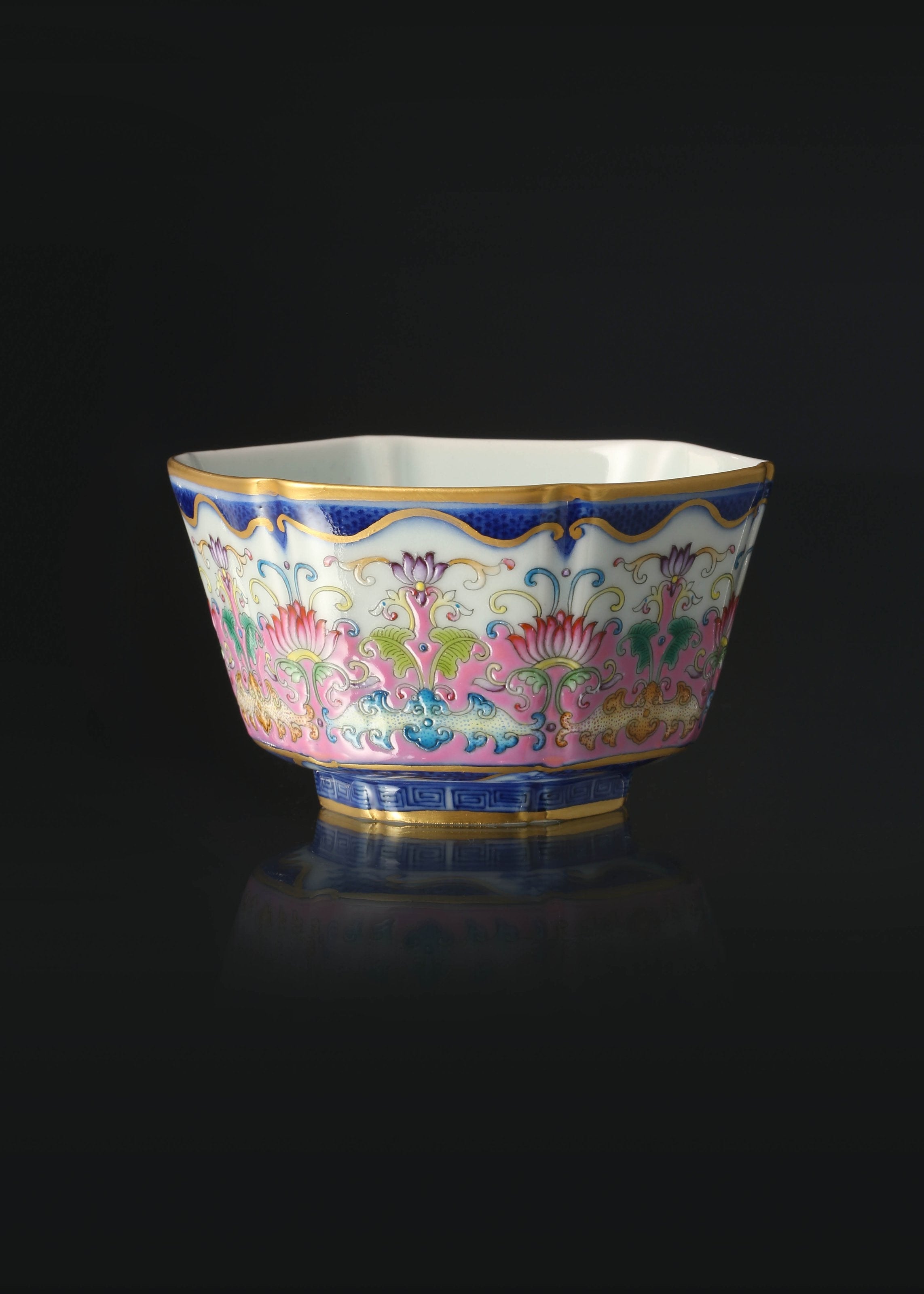 Dayazhai Enamel Auspicious Six-Sided Cup