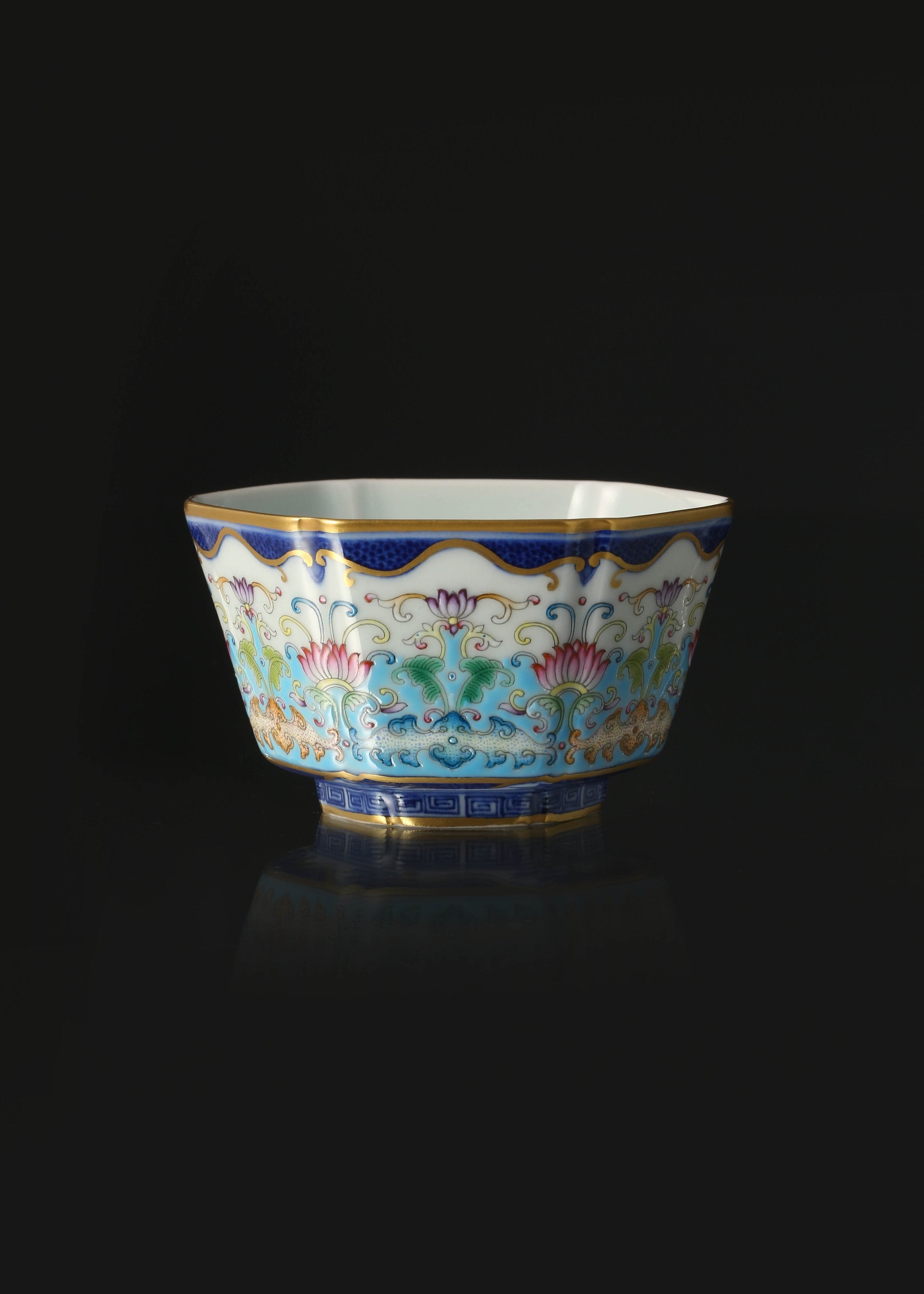 Dayazhai Enamel Auspicious Six-Sided Cup