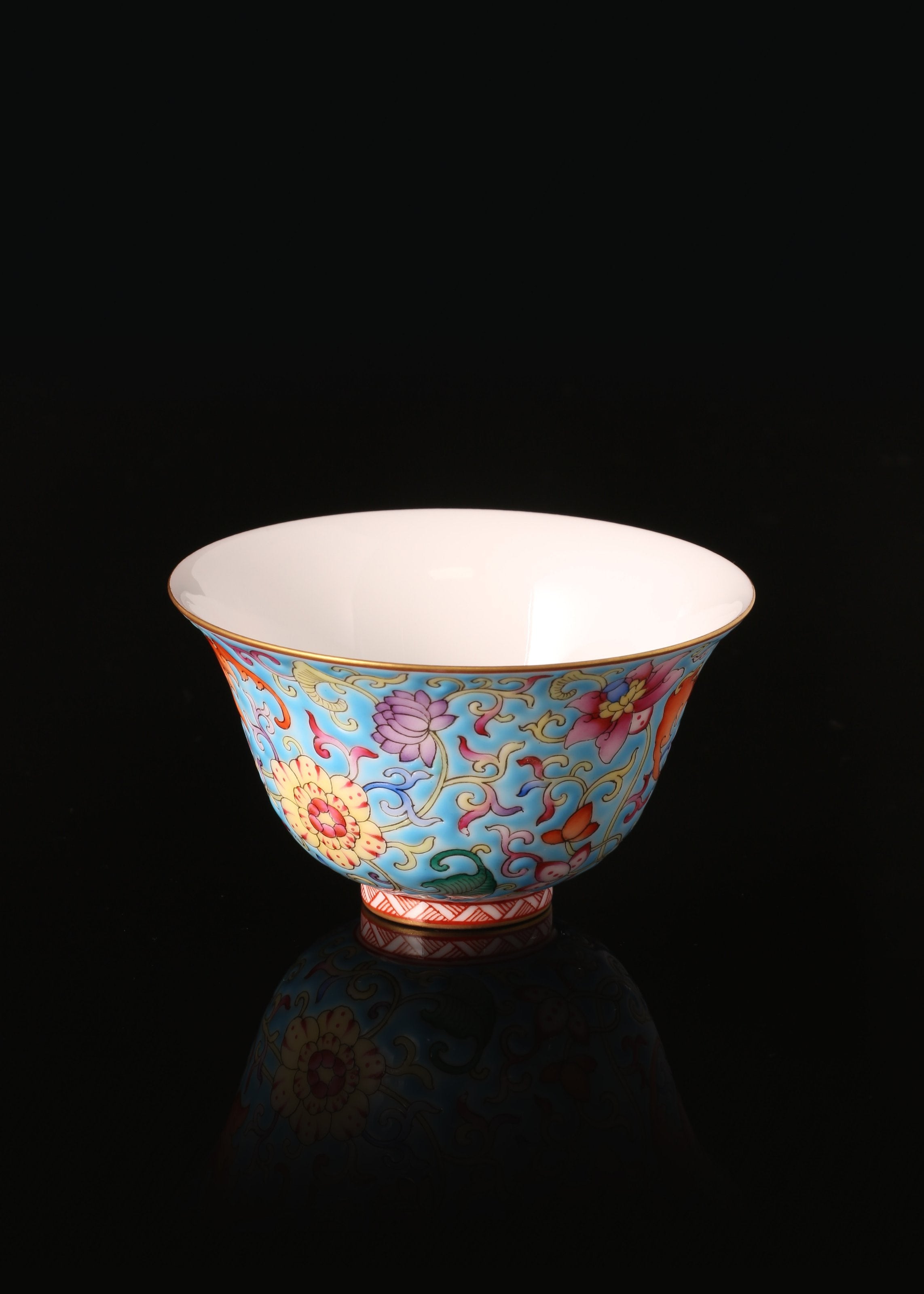 Dayazhai Enamel Floral and Auspicious Cup