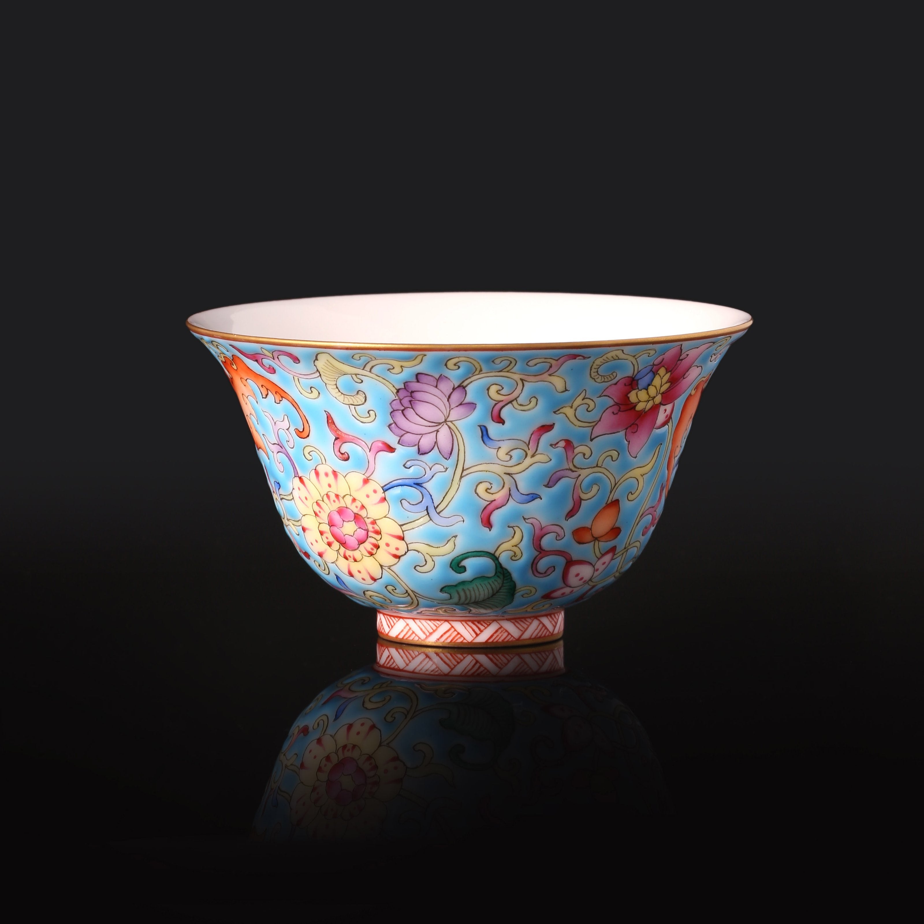 Dayazhai Enamel Floral and Auspicious Cup