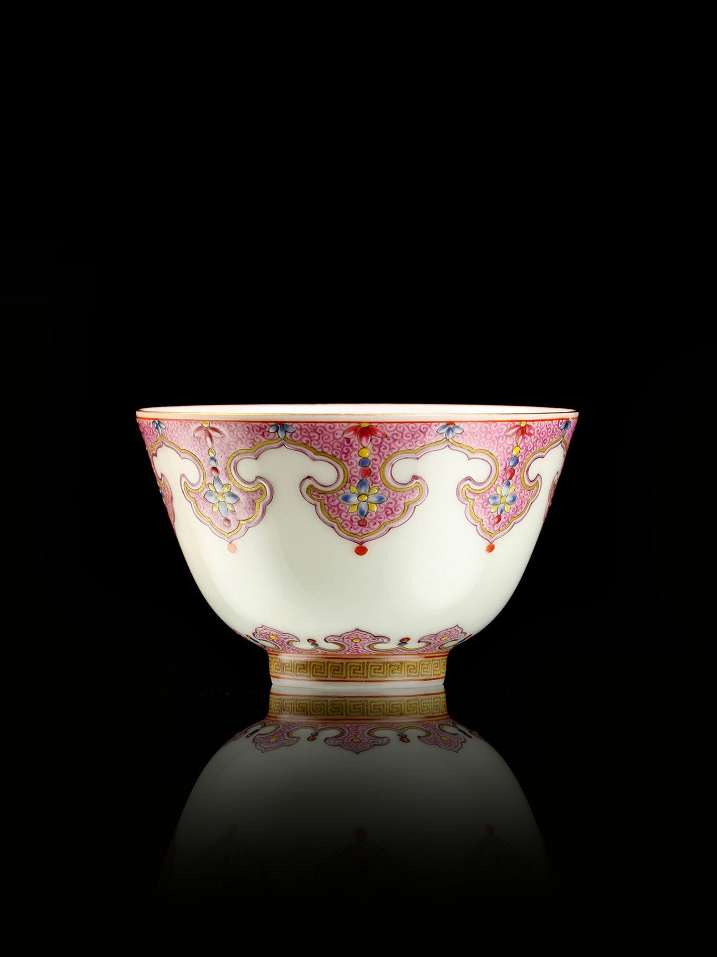 Enamel-painted Ruyi Bell Cup
