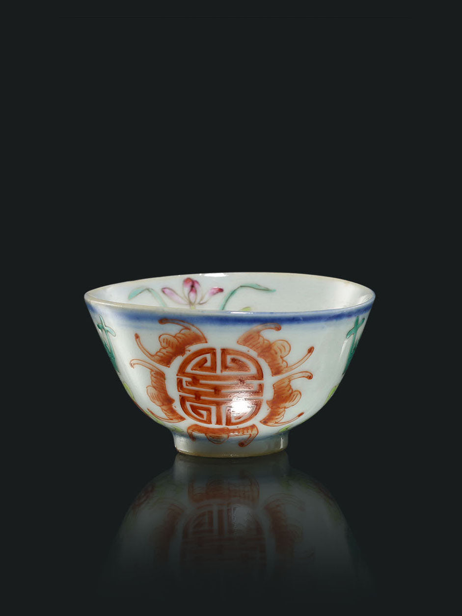 Double Flying Together / Blessed with Longevity and Happiness / Peach Blossoms in Full Bloom Doucai Cup