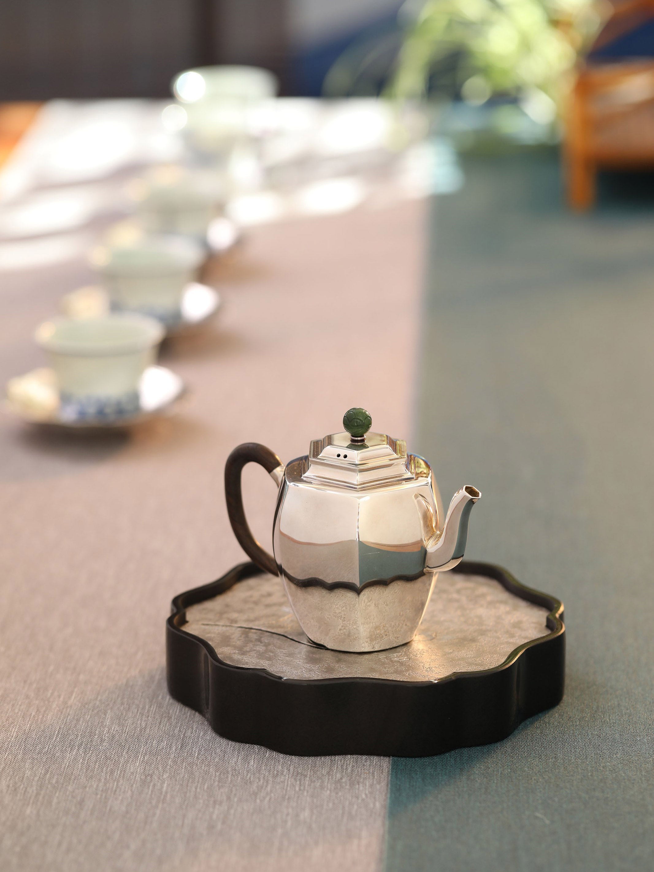 High hexagonal | Smooth surface