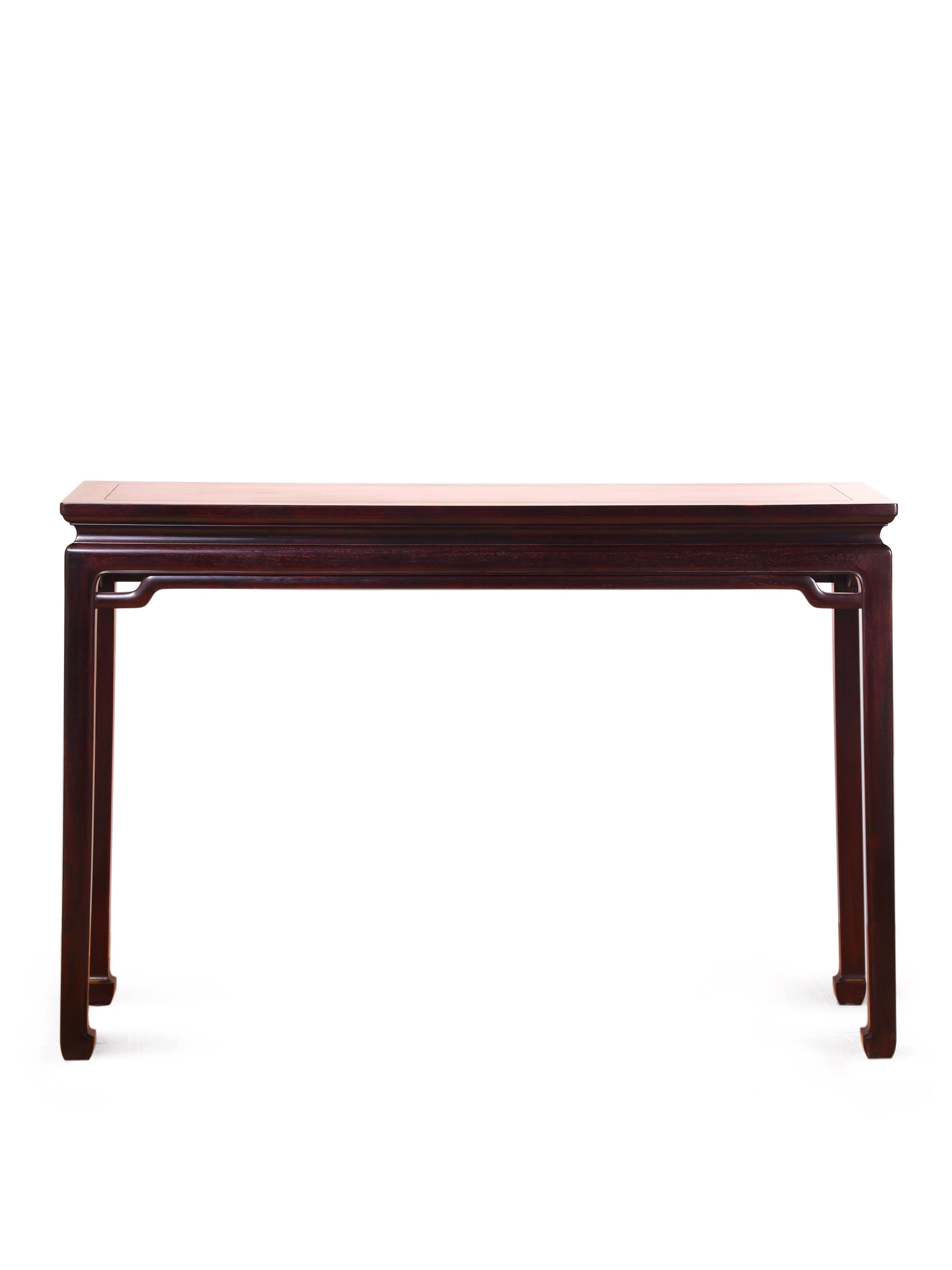 High-waisted, curved-back stretcher, horseshoe-shaped foot table