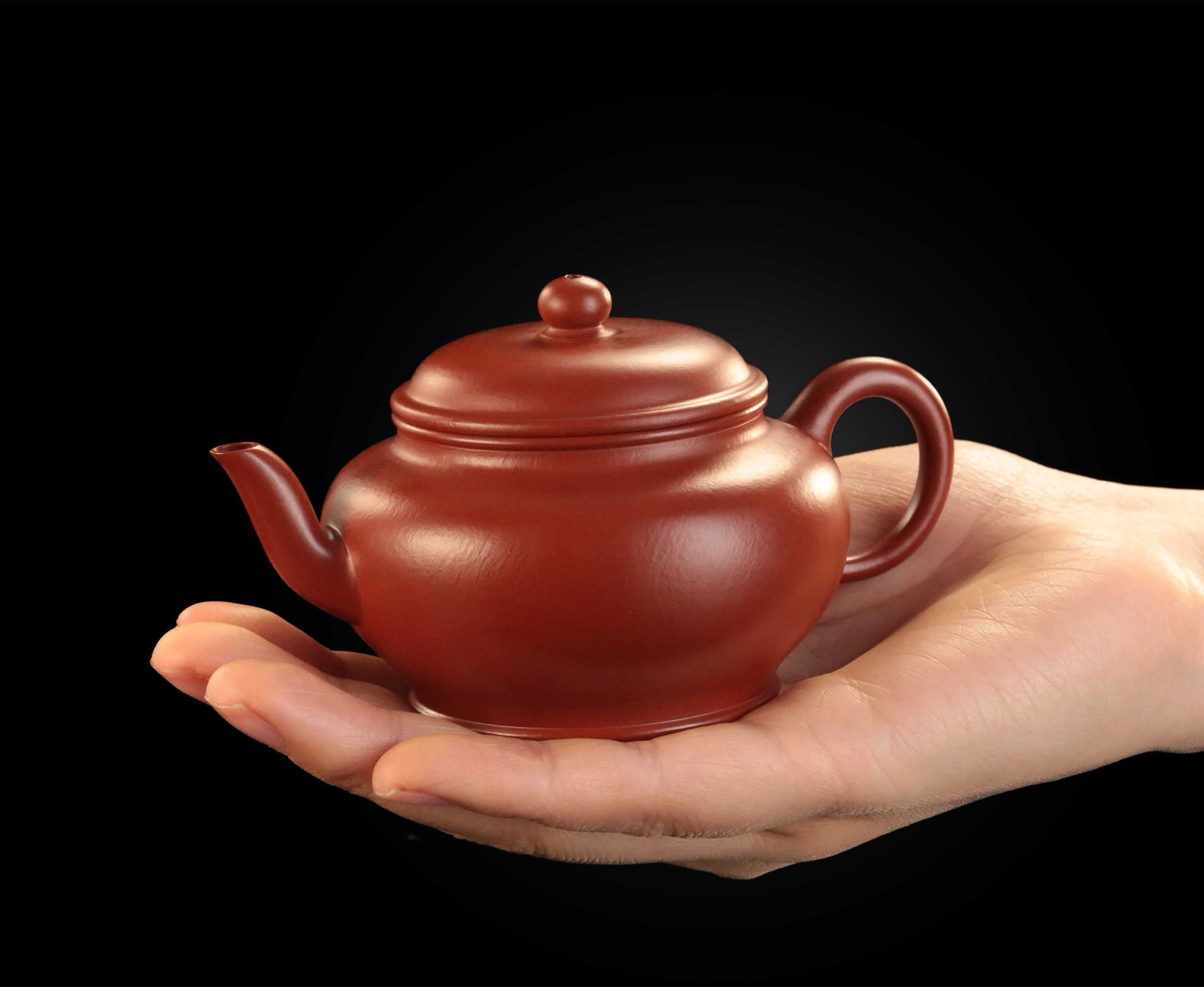 Qin Xun Gongju Teapot, a masterpiece of Zhu Ni clay